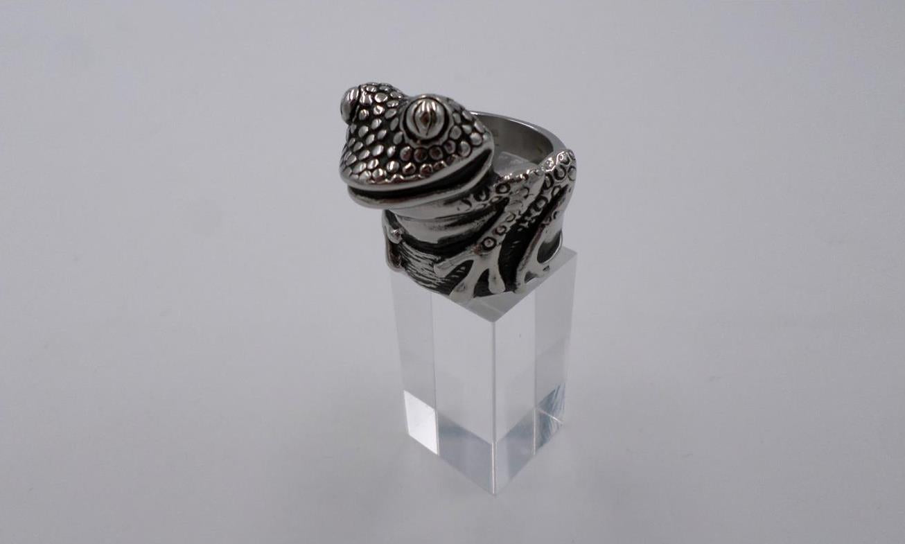 Bague chevalier en métal argenté
