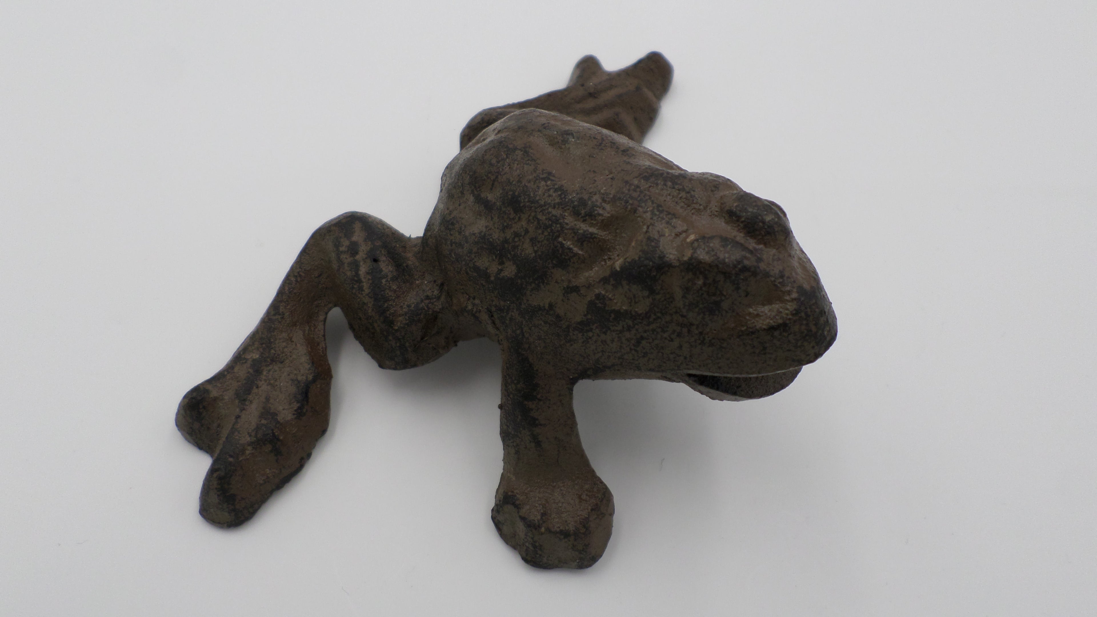 Crapaud ancien en fonte