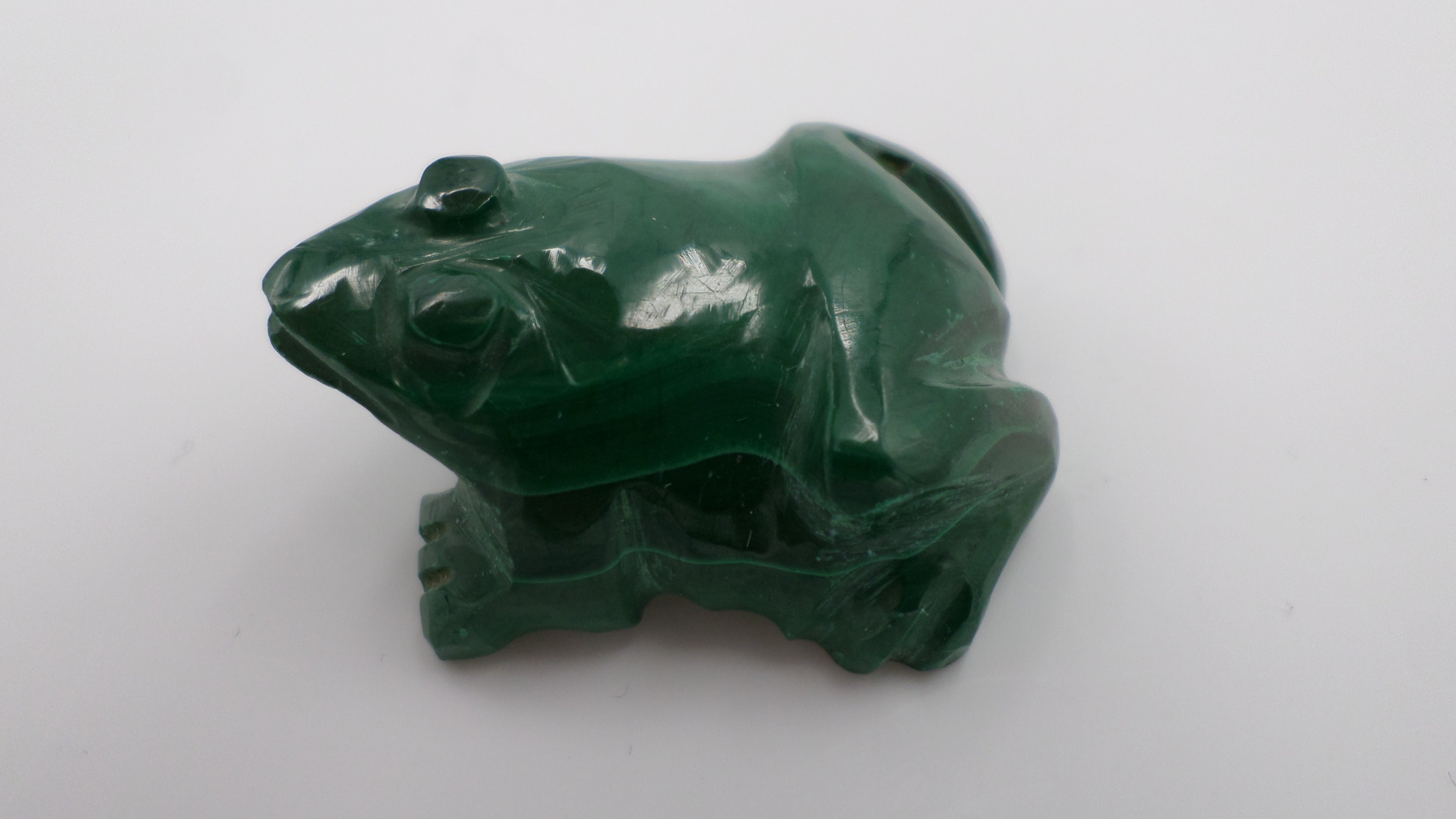 Petite grenouille en malachite