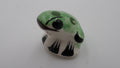 Petite grenouille en porcelaine