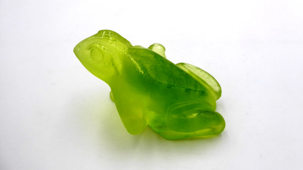 Grenouille DAUM en pâte de verre coloris vert acide