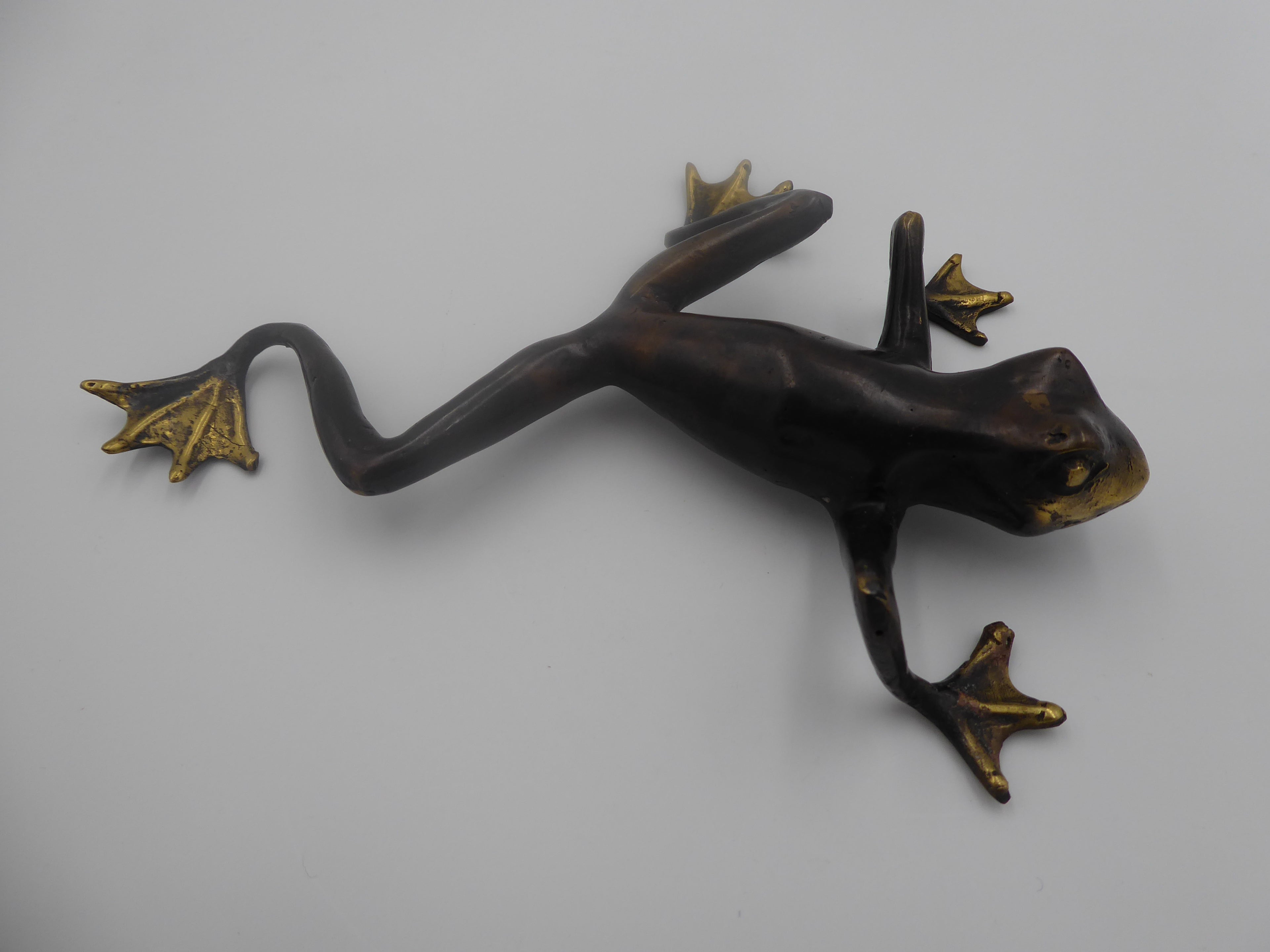 Grenouille d'Asie en laiton
