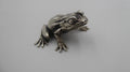 Grenouille en argent massif poinçonnée