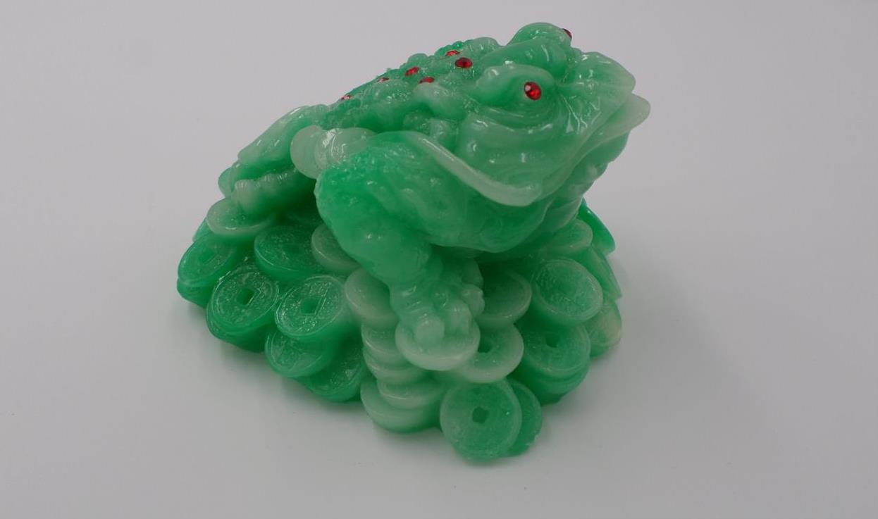 Grenouille résine porte bonheur