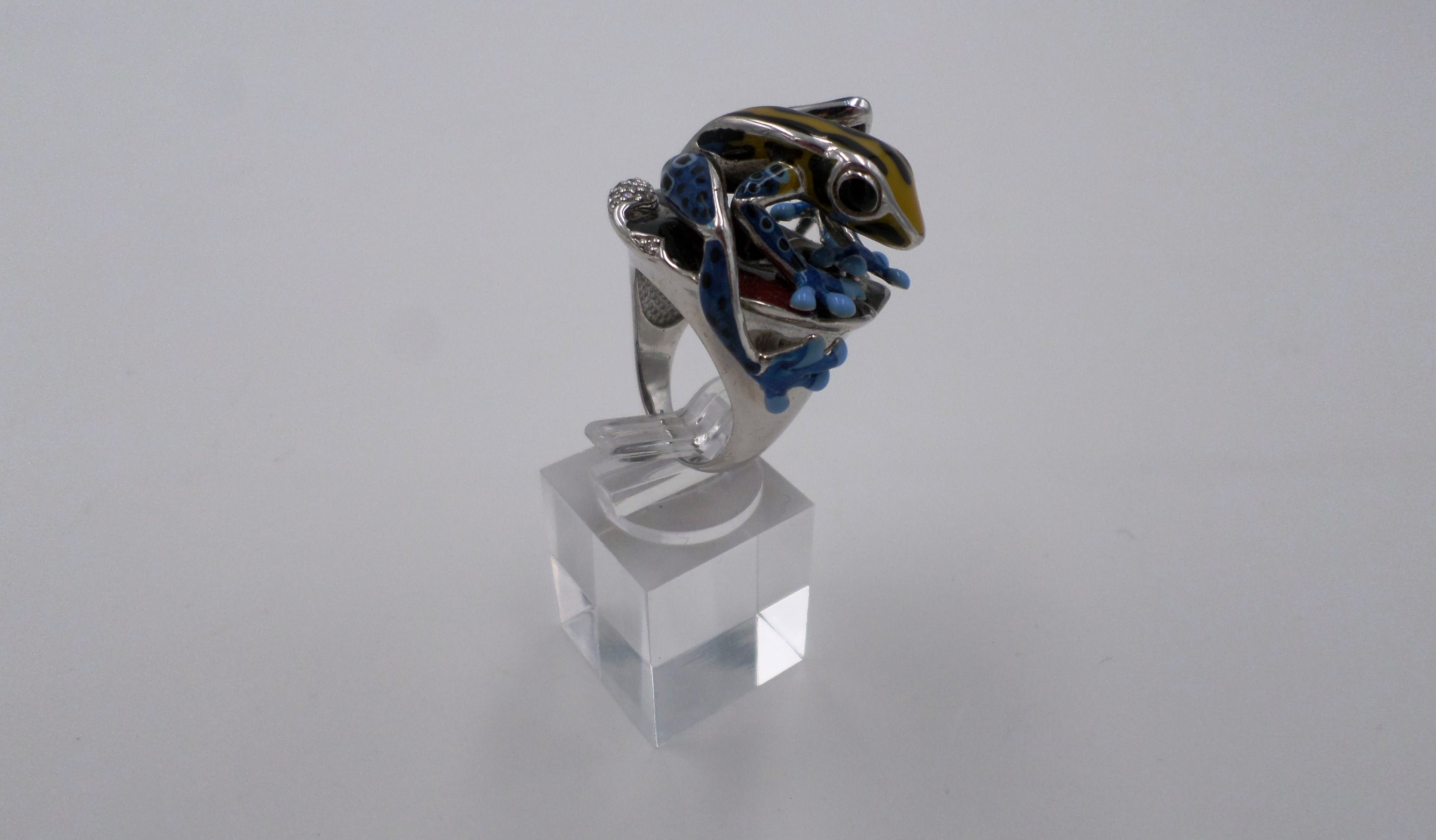 Magnifique et originale bague en argent