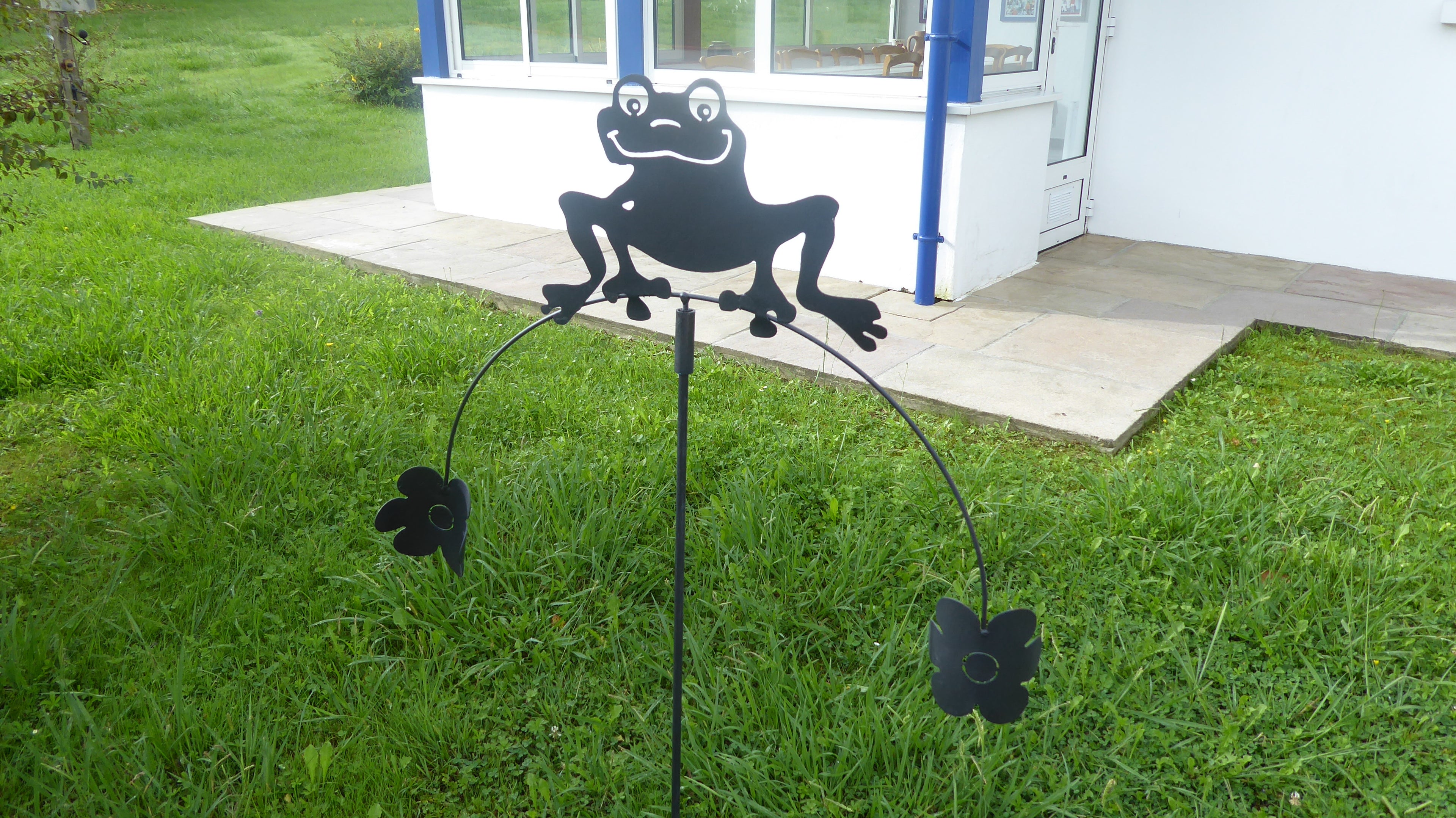 Grenouille girouette extérieure