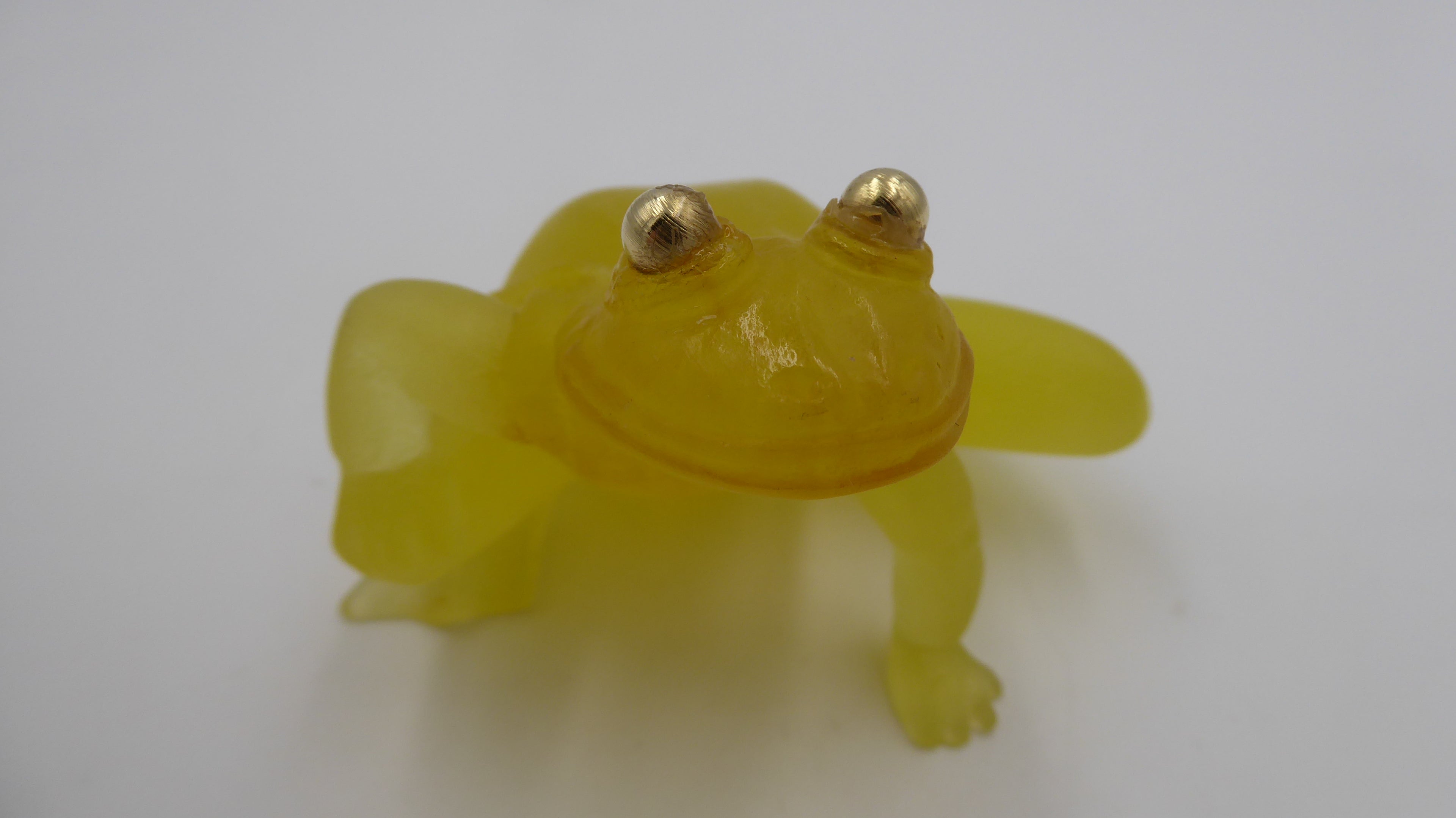 Grenouille DAUM jaune aux yeux dorés