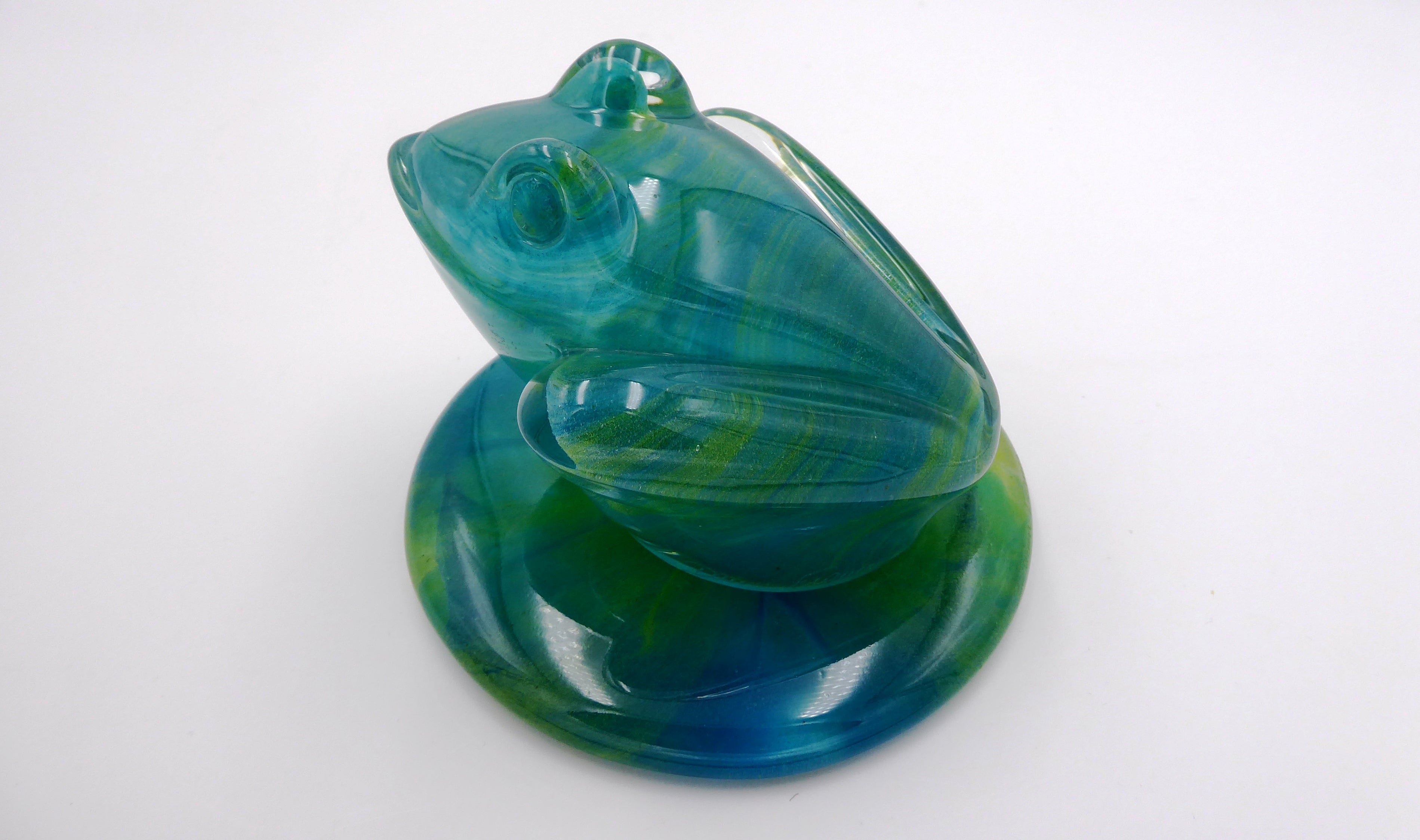 Grosse grenouille DAUM en cristal bleu nuances de vert