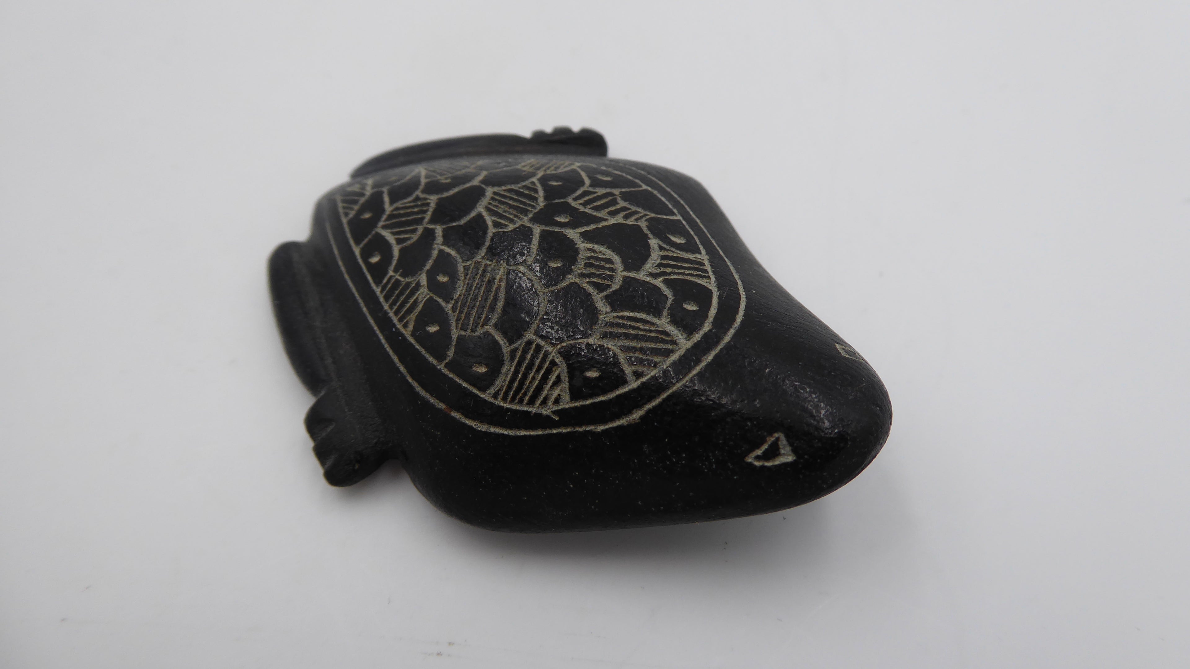 Petite grenouille en bois décoré - Vraisemblablement d'origine Africaine