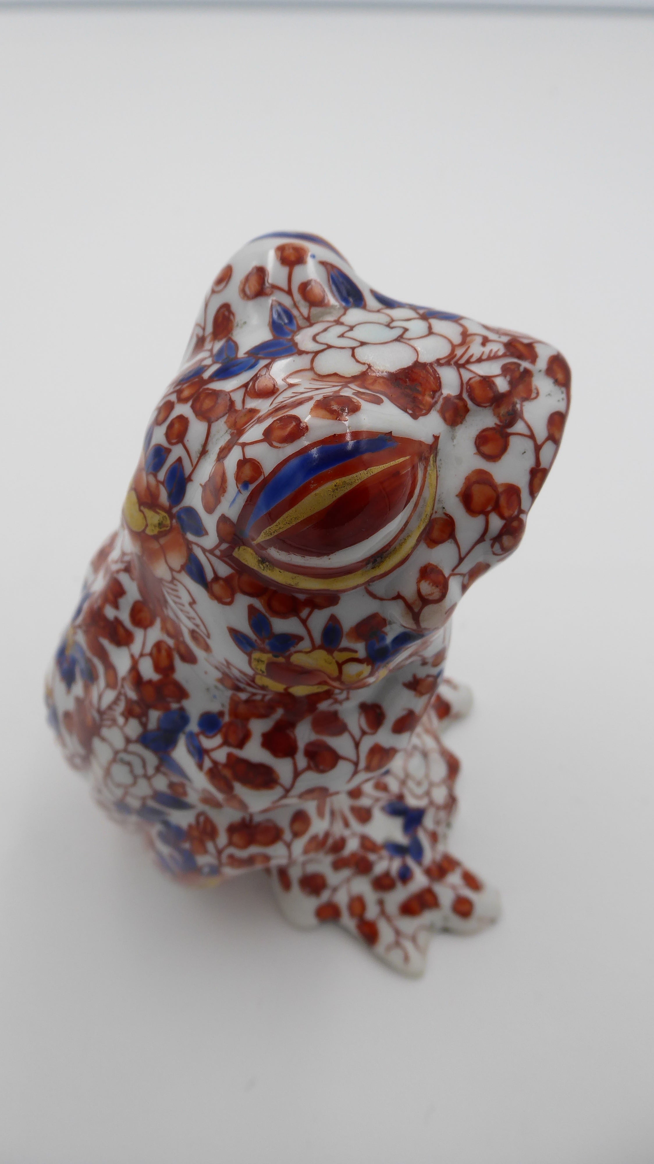 Ancienne grenouille JAPONAISE à décor IMARI moderne