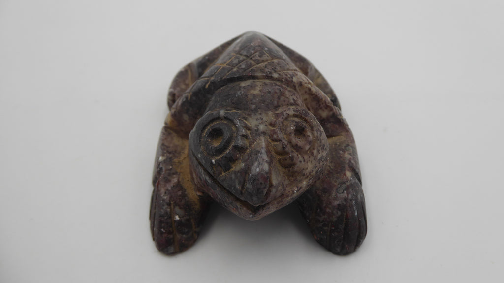 Grenouille en pierre sculptée EL HARE