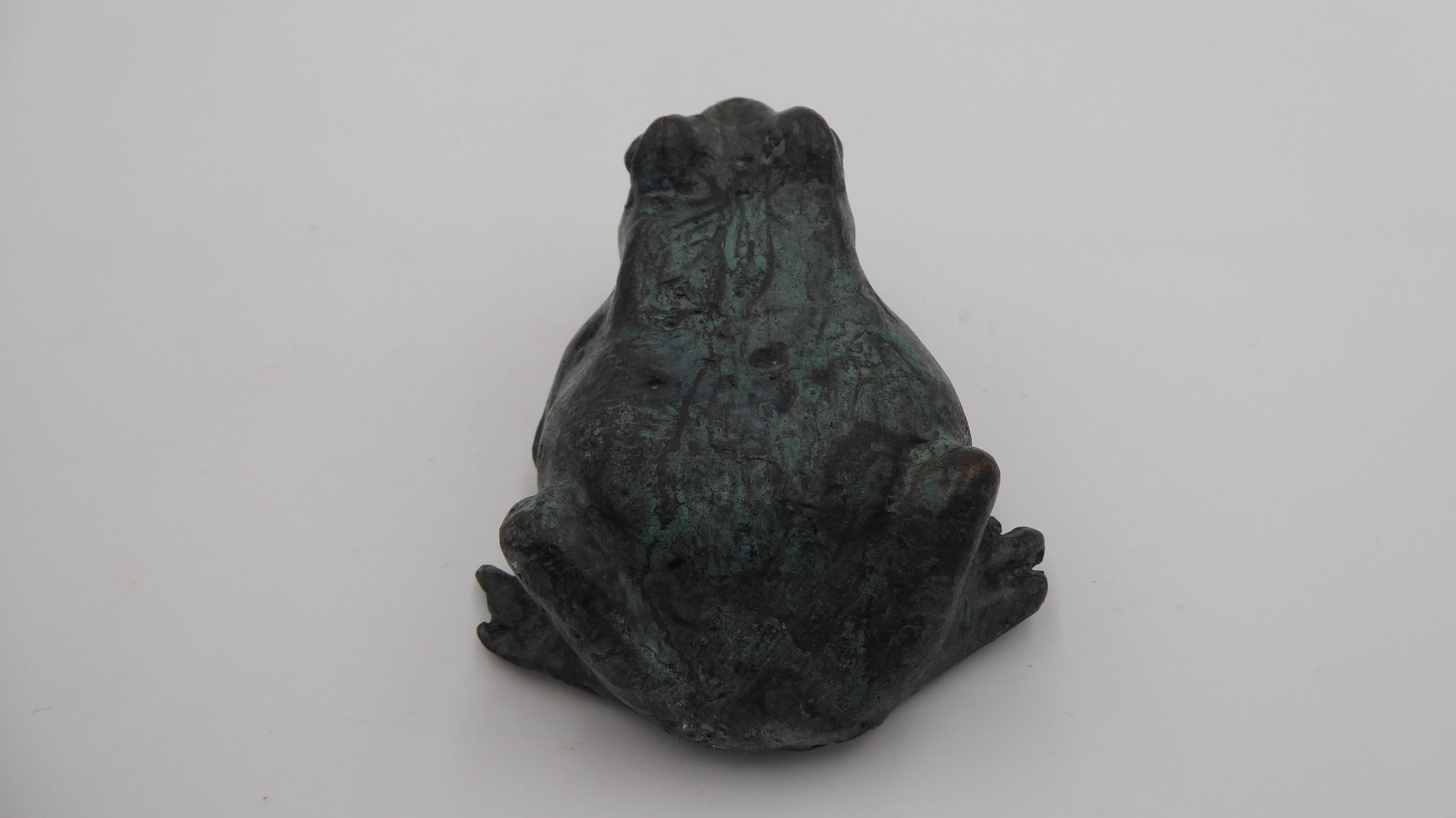 Petit bronze grenouille