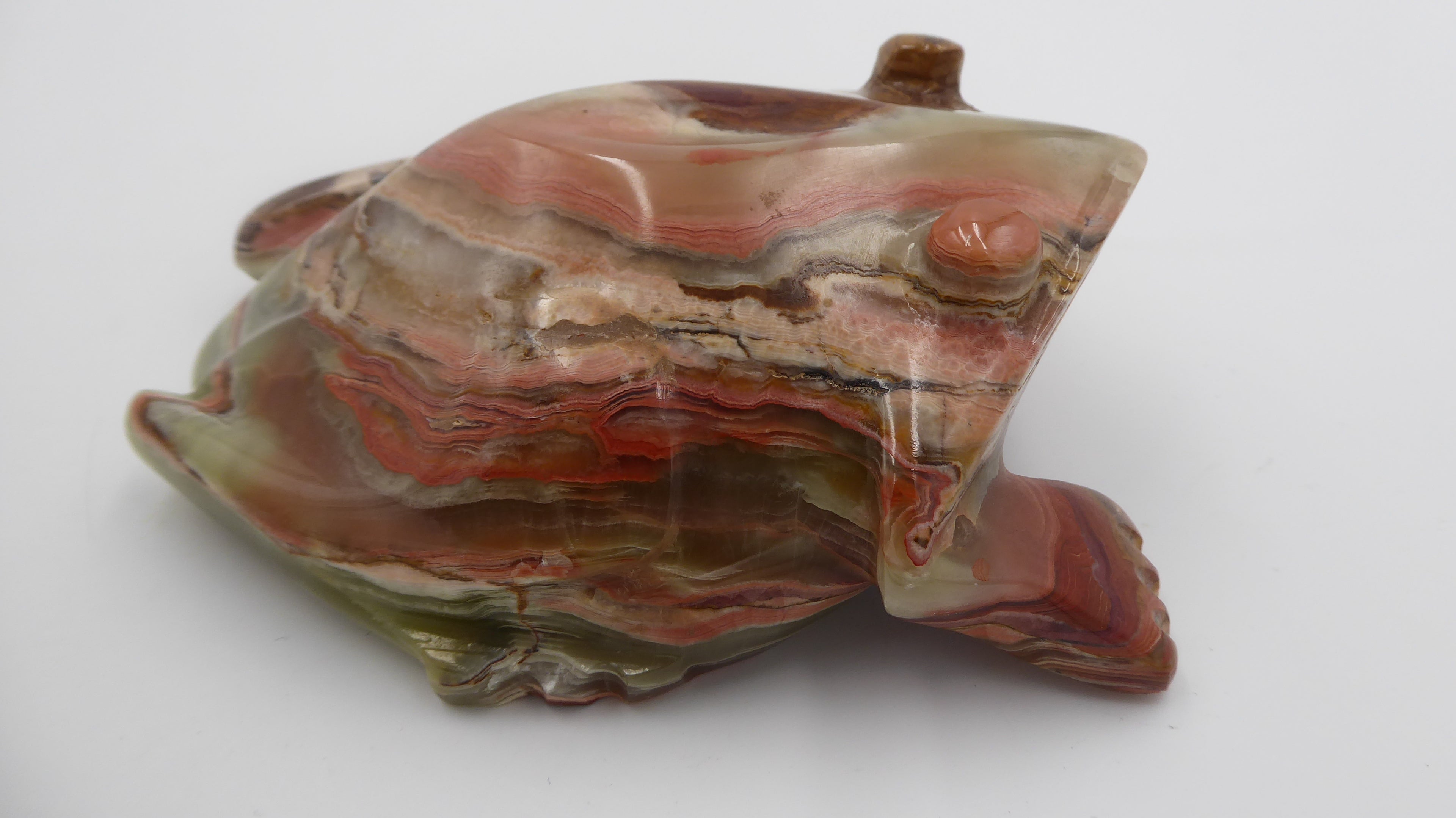 Énorme sculpture en onyx