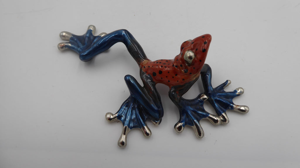 Grenouille design en acier peint et vernis