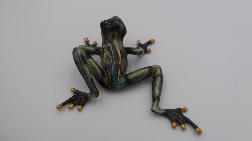 Superbe grenouille en acier décor laqué