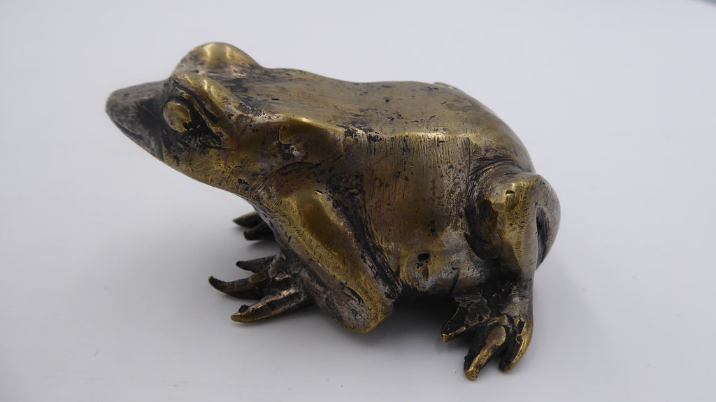 Vieille grenouille en laiton