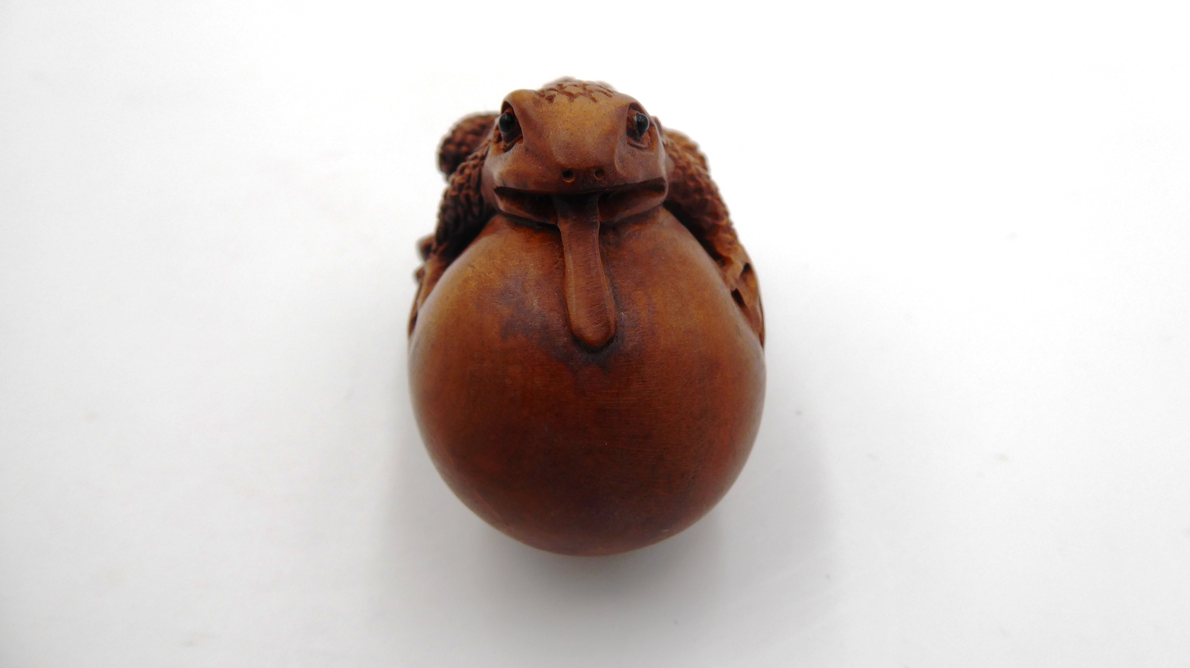 Metsuke signé Grenouille sur une boule