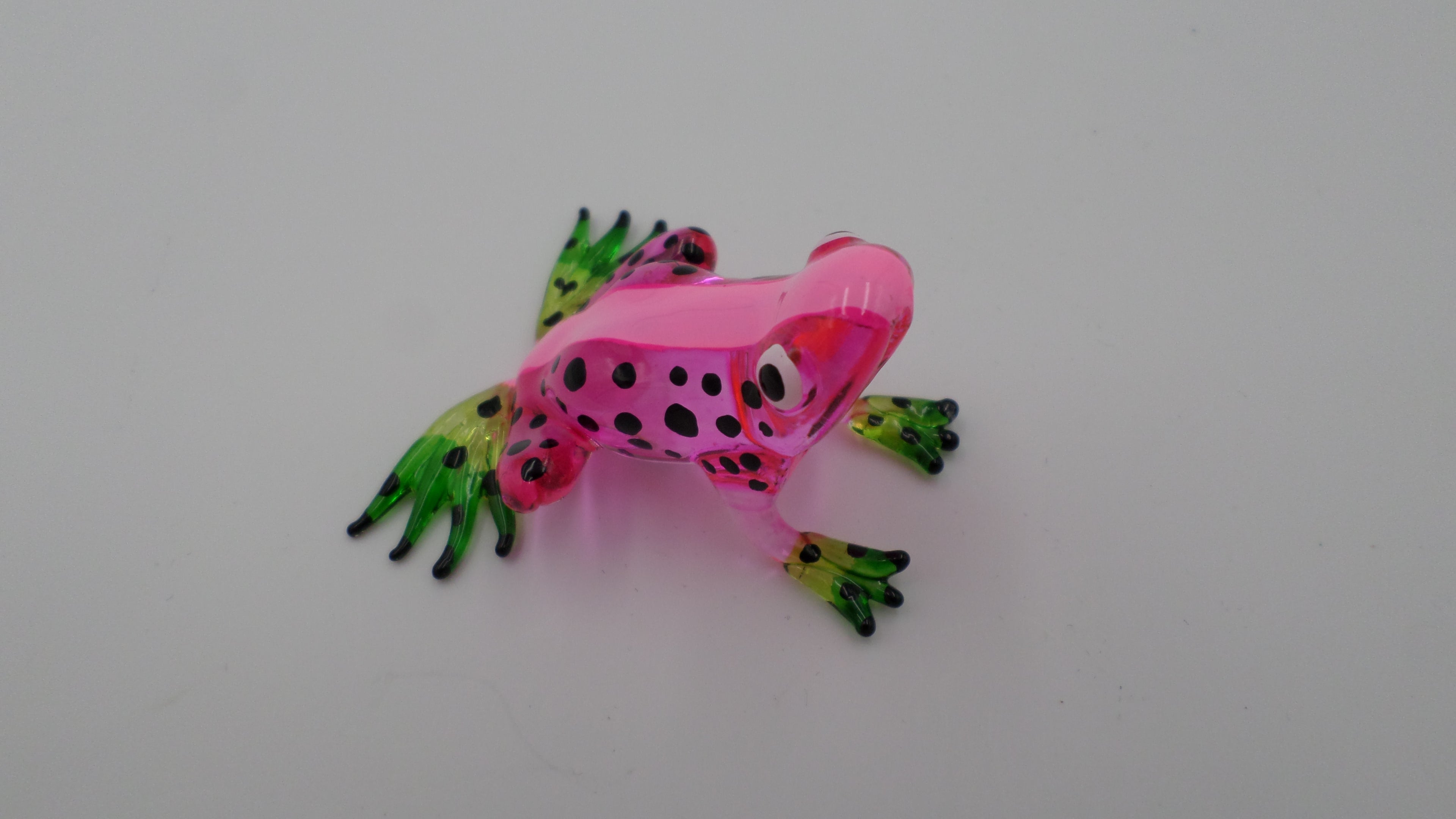 Grenouille rose et verte soufflé à la main