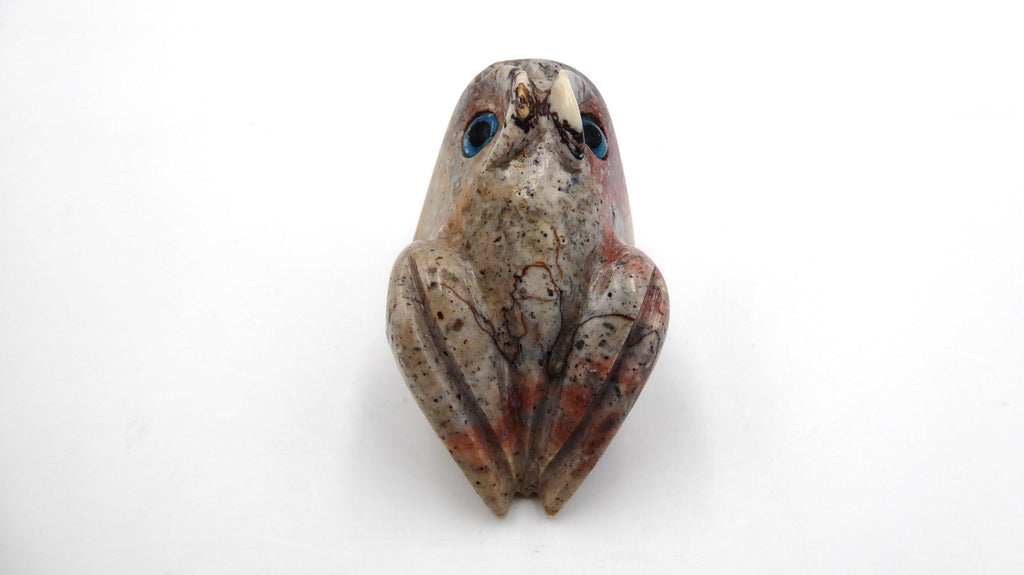 Belle petite grenouille en pierre rhodonite
