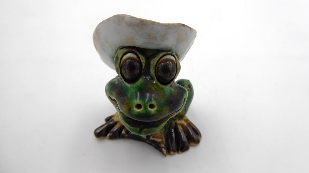 Petite céramique grenouille cowboy