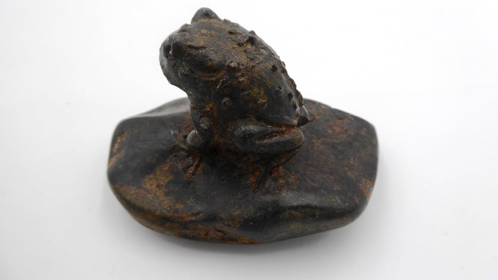 Petit bronze signé P. CHENET (France XX siècle)