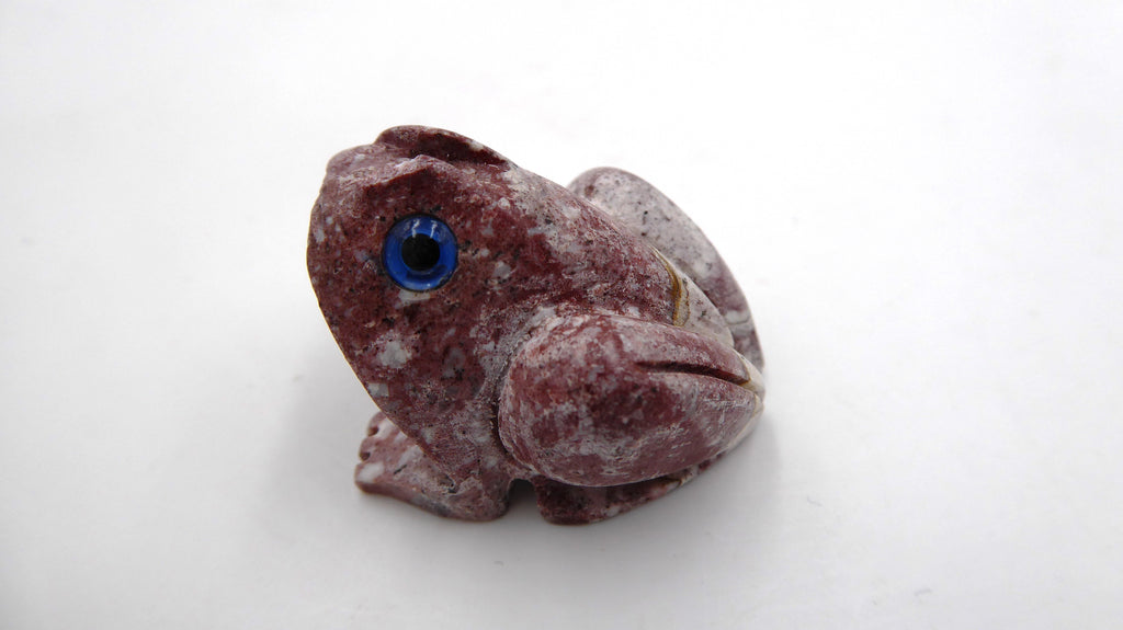 Petite grenouille en pierre steatite