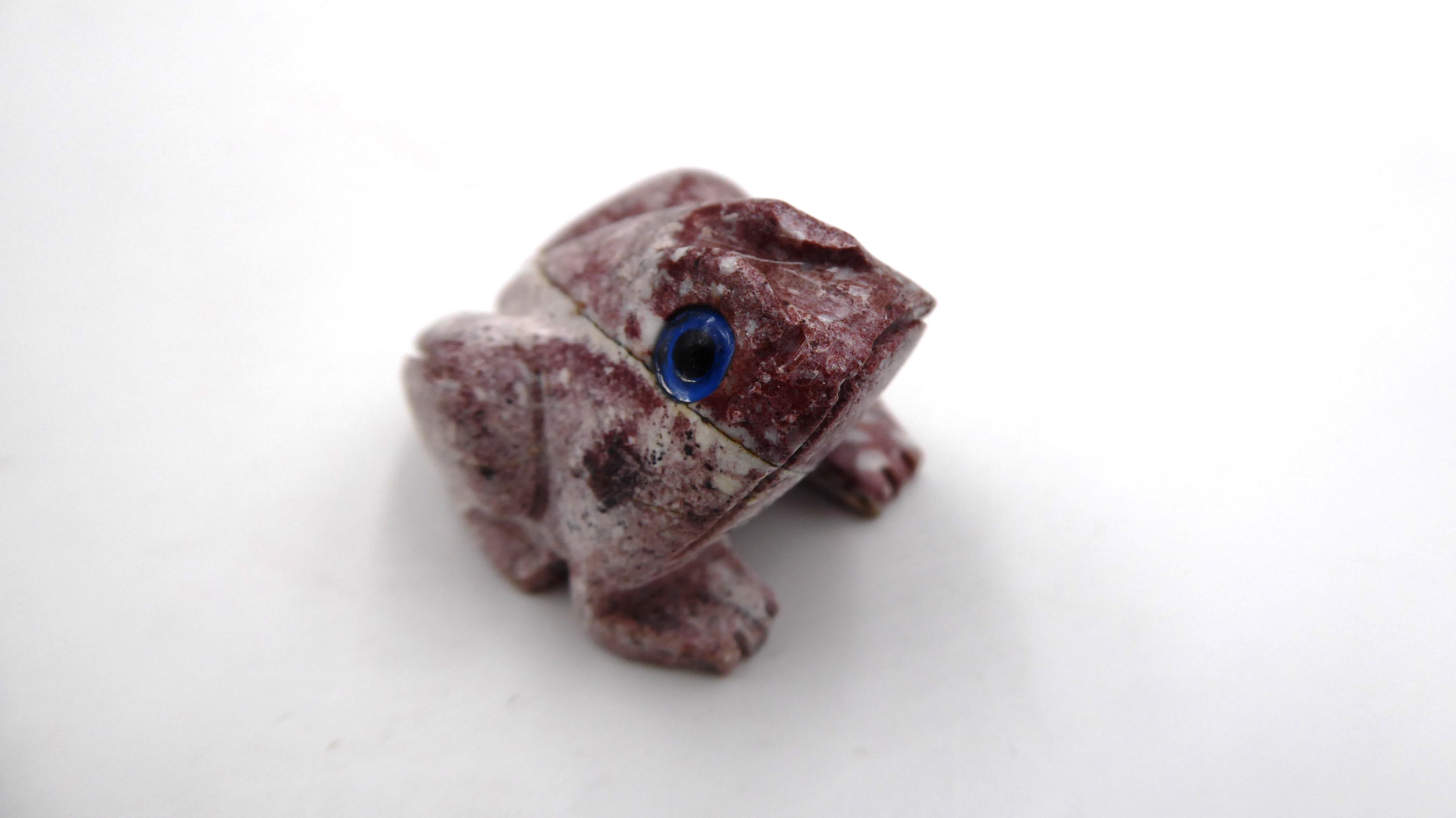 Petite grenouille en pierre steatite