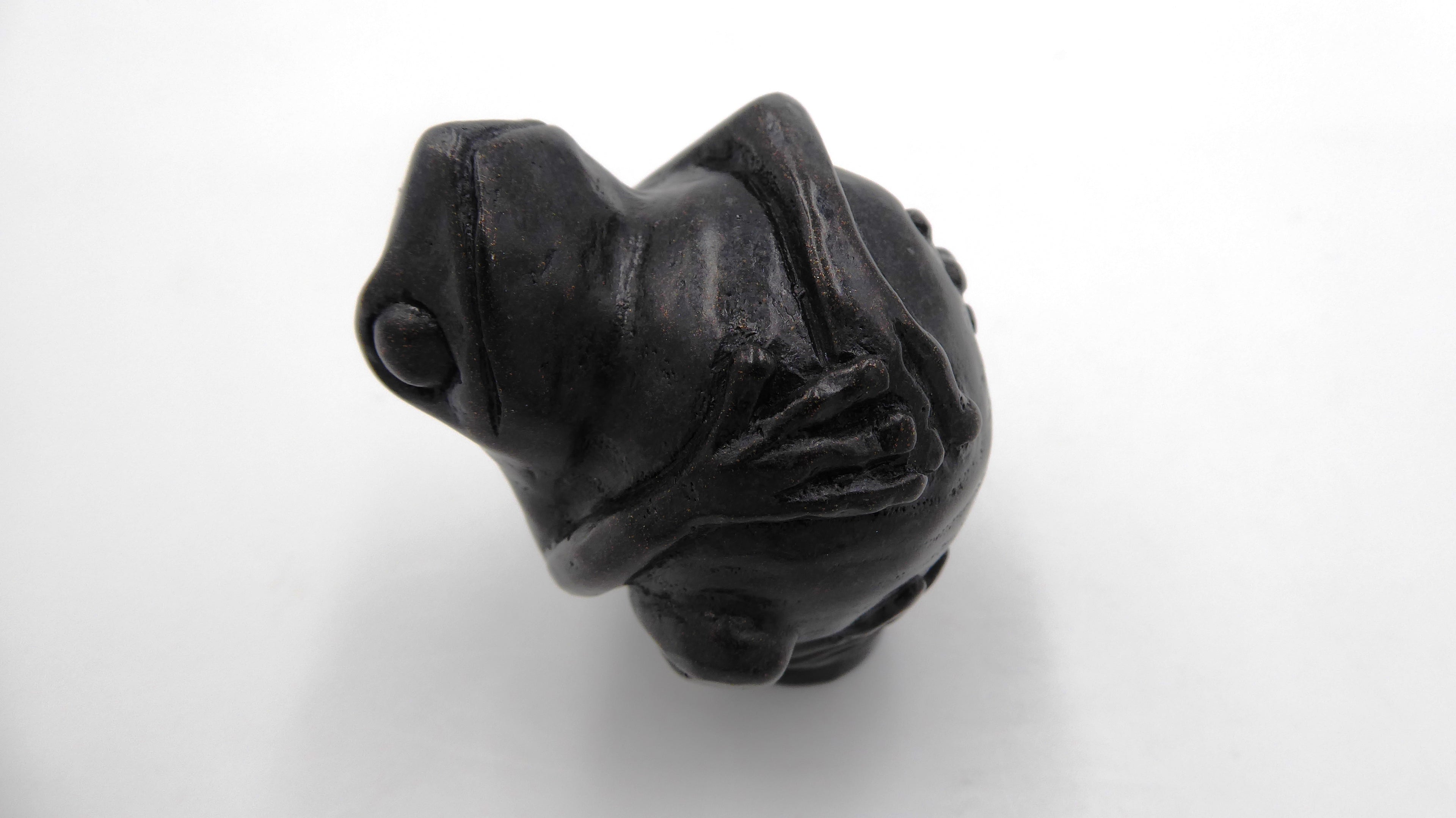 Couple de grenouilles en bois - Pas de vis  -4mm en dessous du pied pour fixation éventuelle