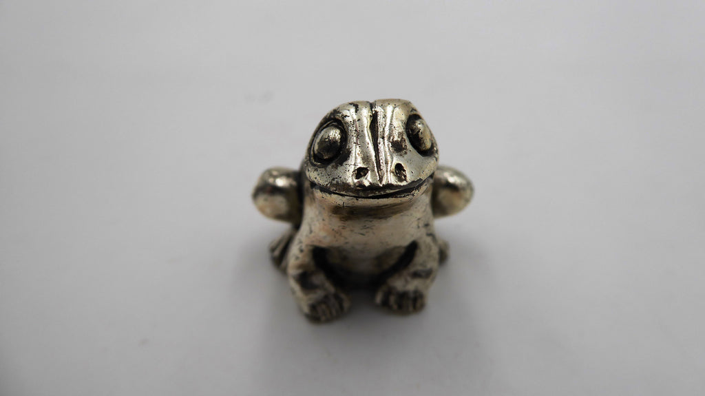 Petite grenouille en argent (Non poinçonné)
