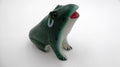 Grenouille en bois peinte