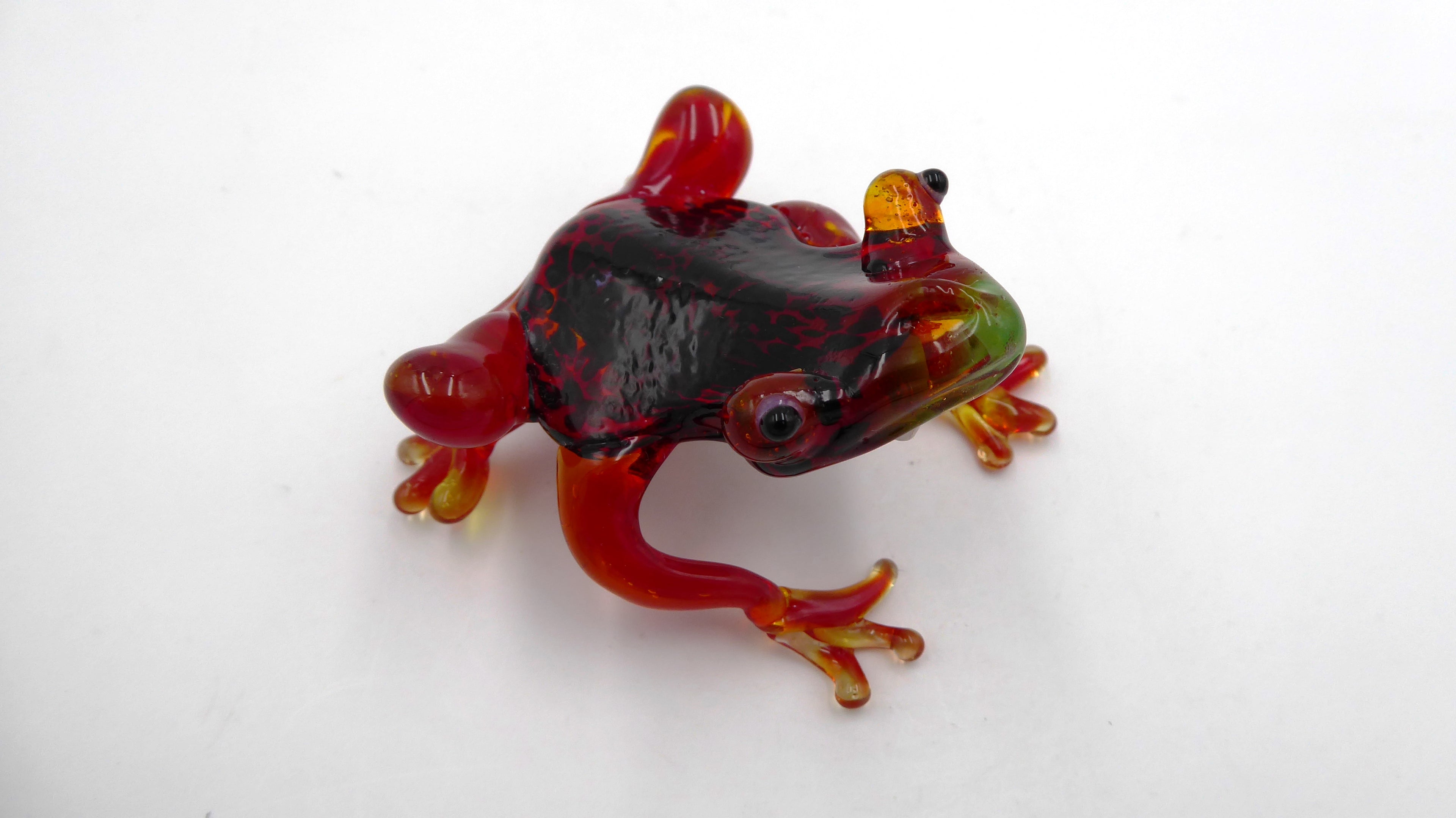 Grenouille en verre soufflé artisanale rouge multiples effets