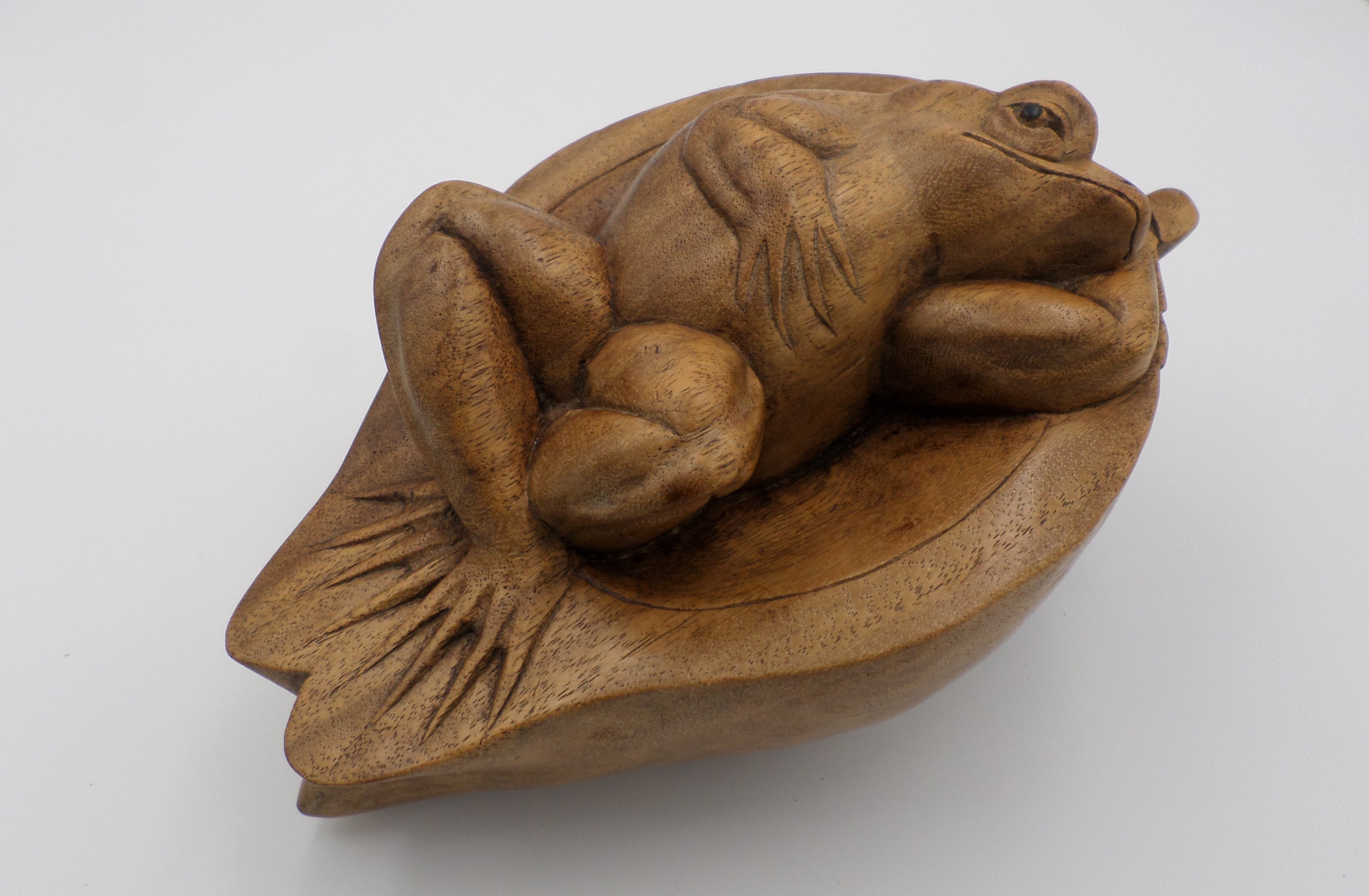 Grosse sculpture en bois exotique (pièce unique)