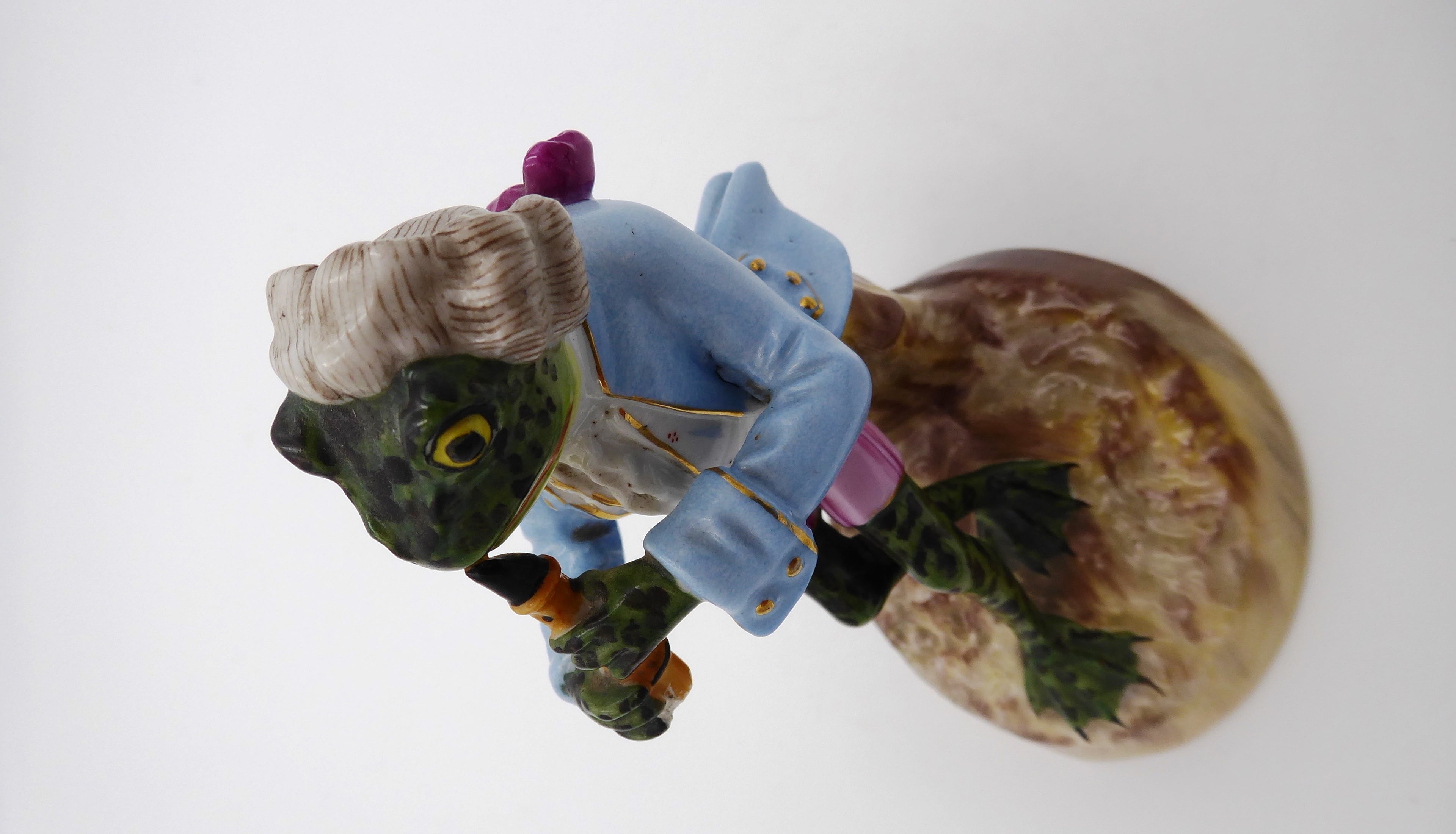 Exceptionnelle collection de grenouilles musiciennes en porcelaine de SAXE