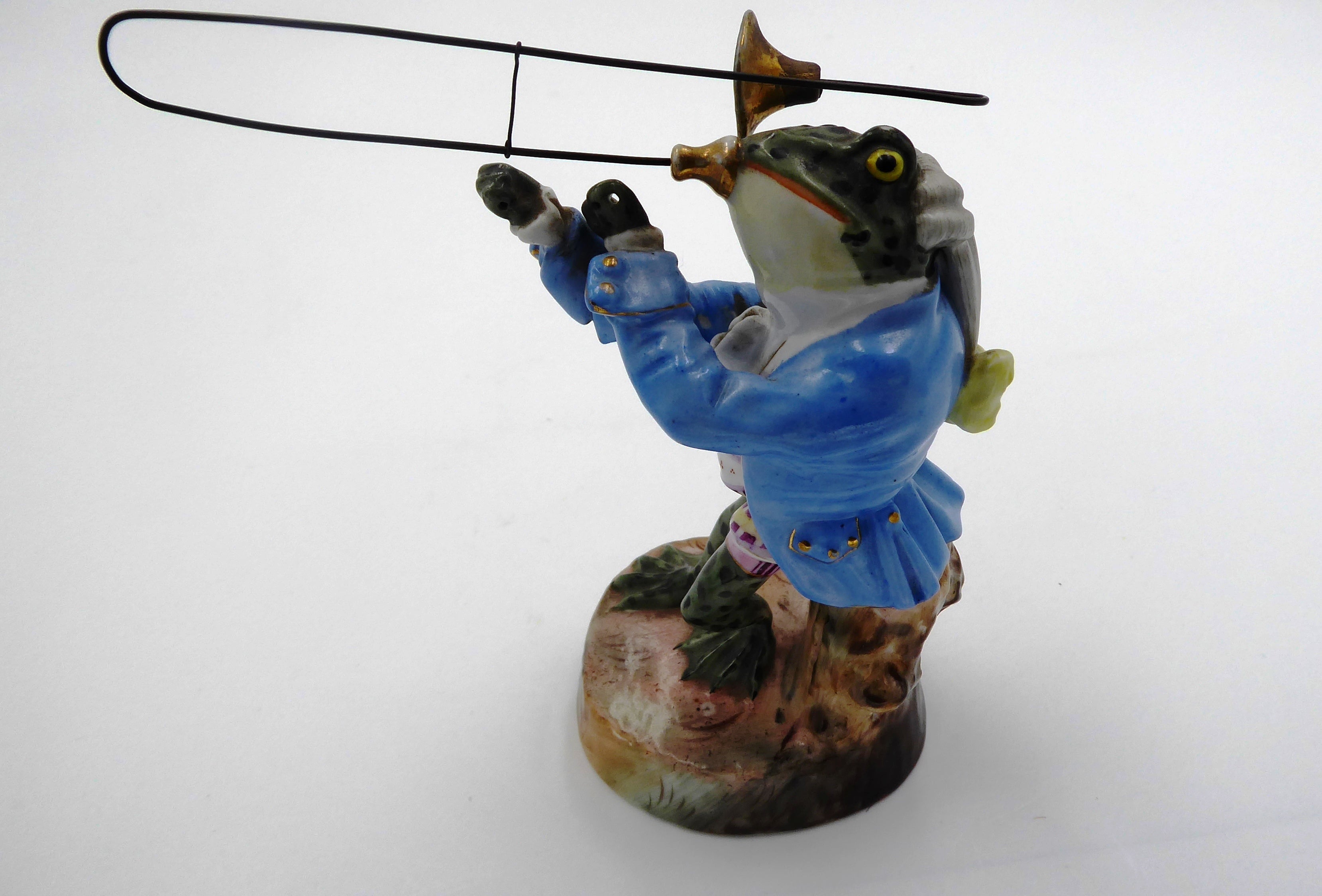 Exceptionnelle collection de grenouilles musiciennes en porcelaine de SAXE