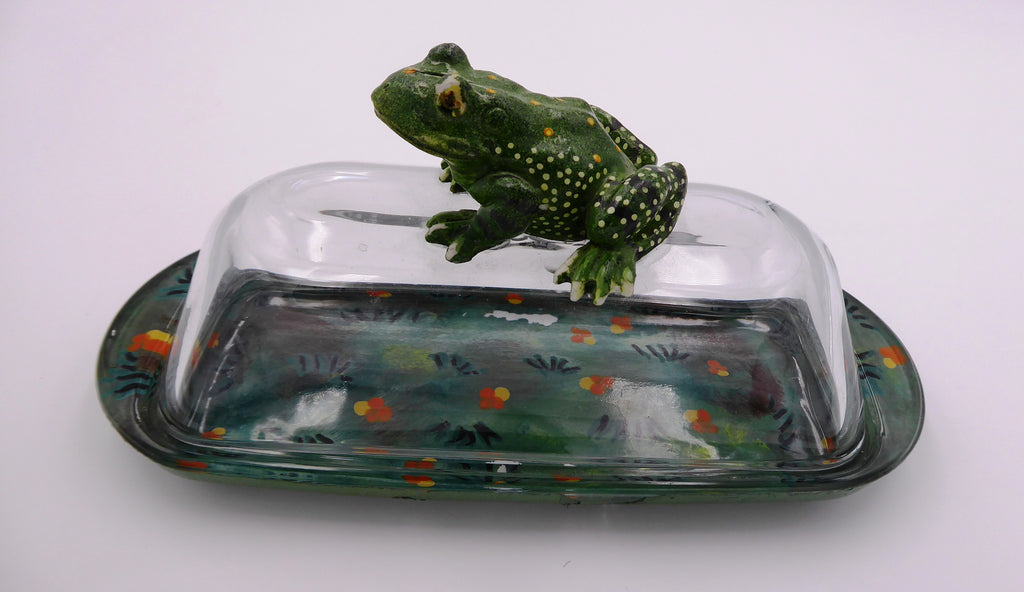 Ancien beurrier en verre peint