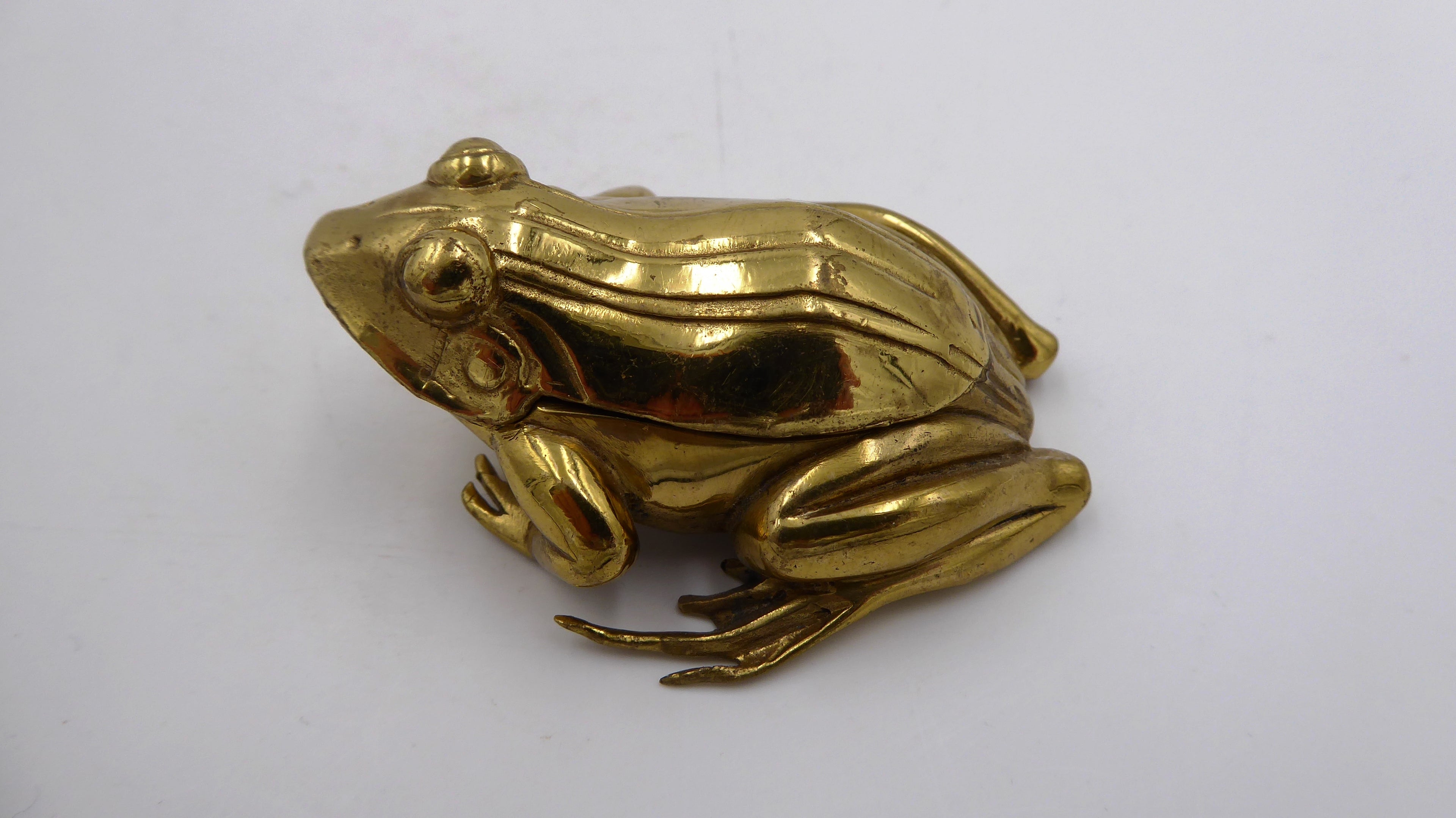Petite boite à bijoux en laiton poli