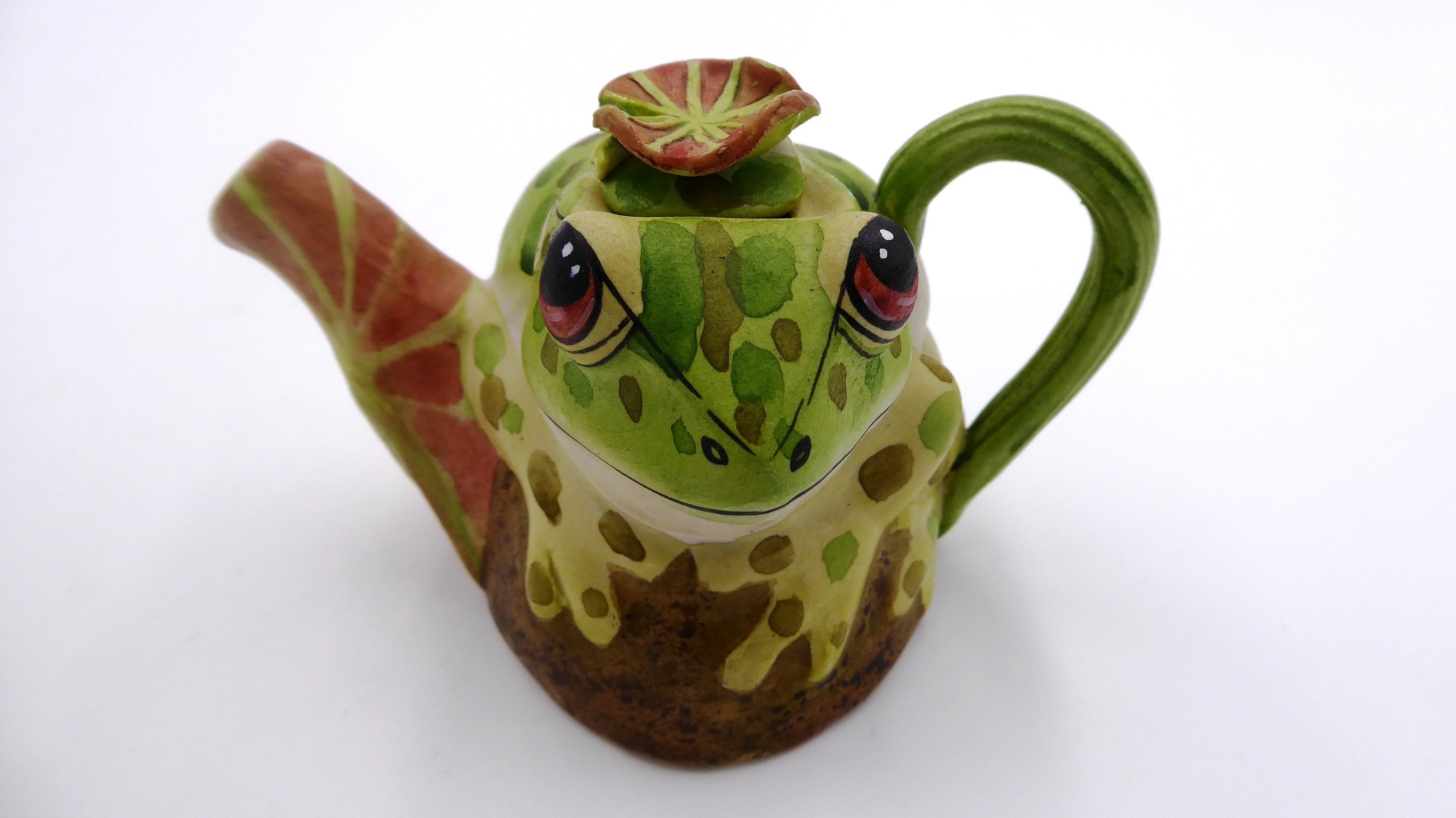 Originale petite théière en céramique mate