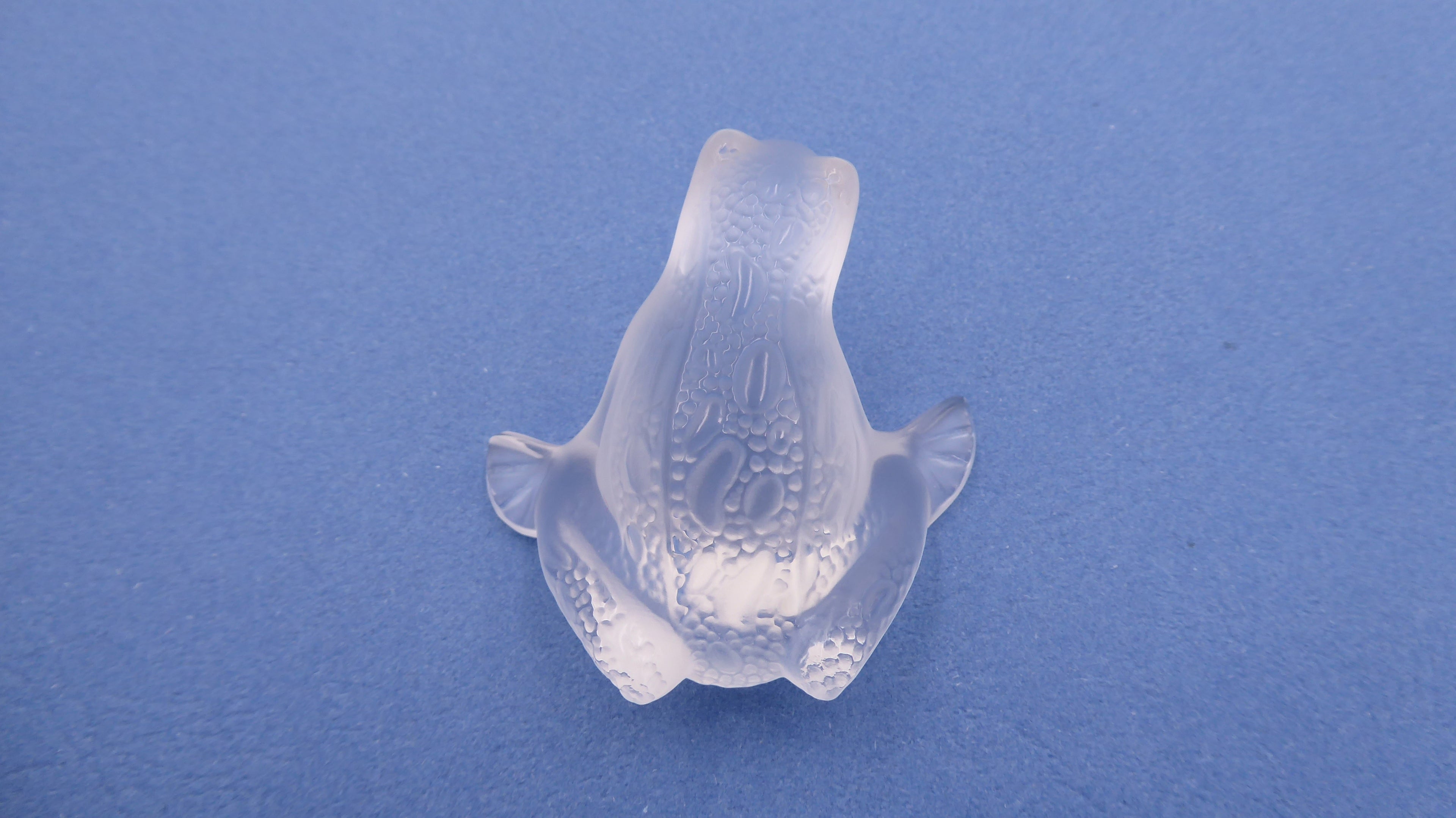 Grenouille sauteuse LALIQUE en cristal incolore