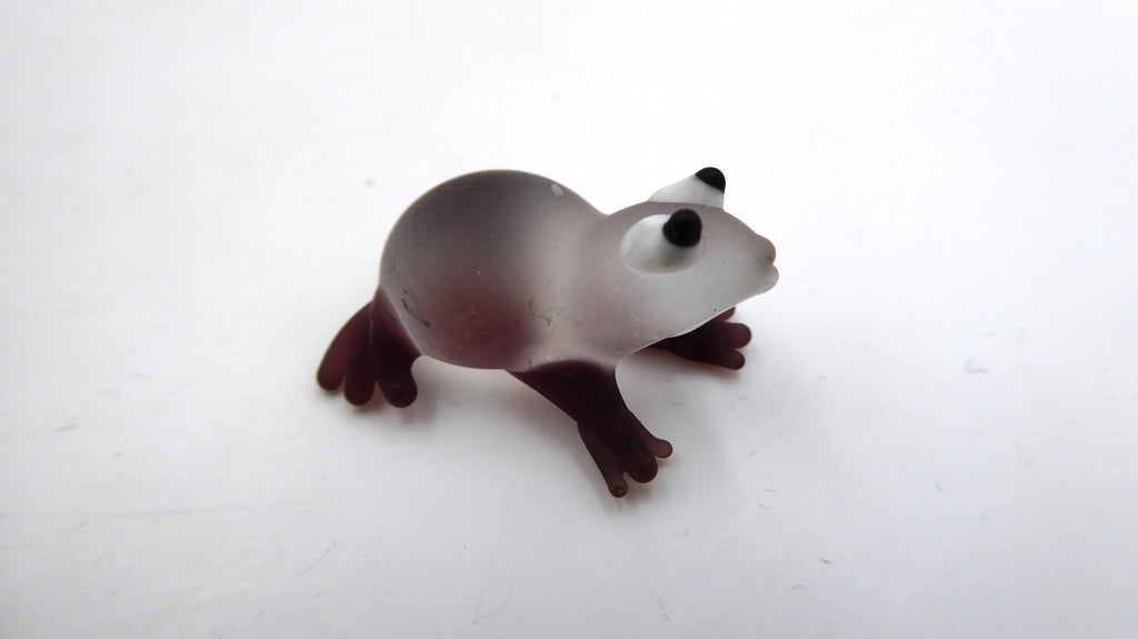 Très petite grenouille en pâte de verre