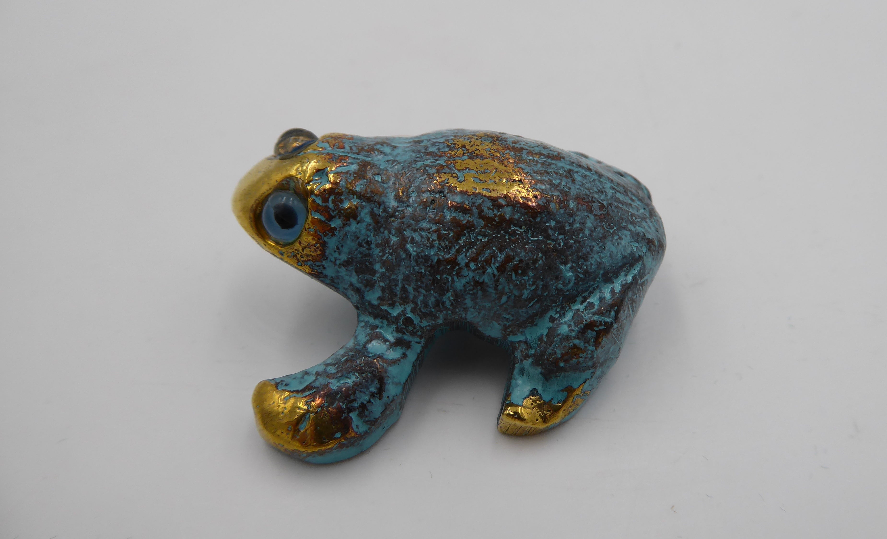 Grenouille en laiton oxidé