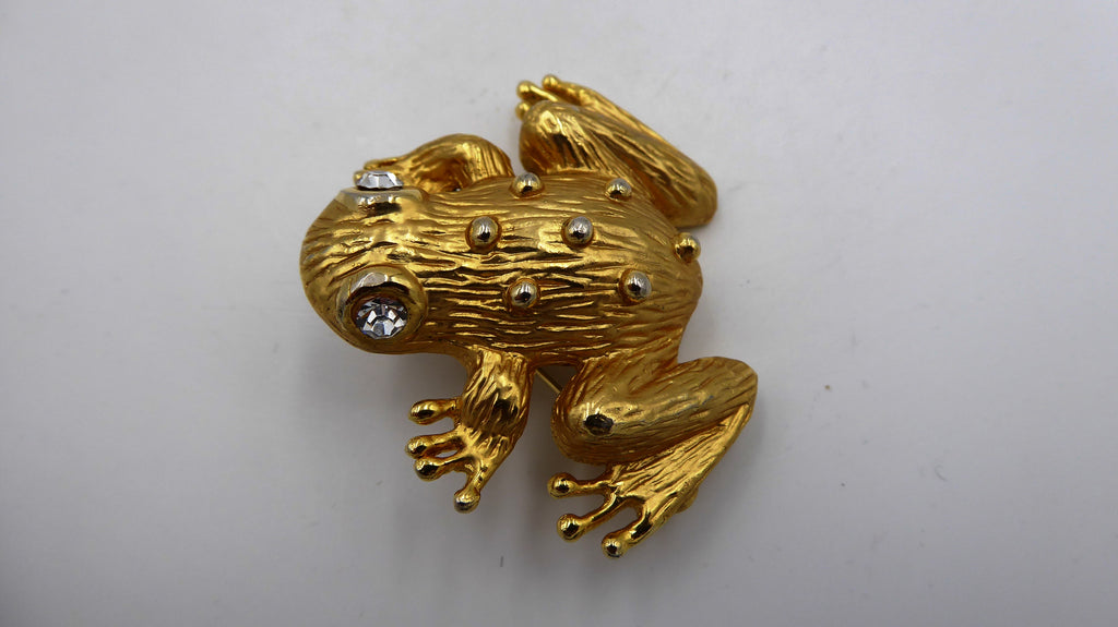 Broche grenouille en laiton doré aux yeux diamanté