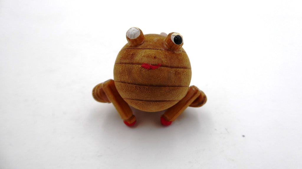 Petit sujet en bois rigolo