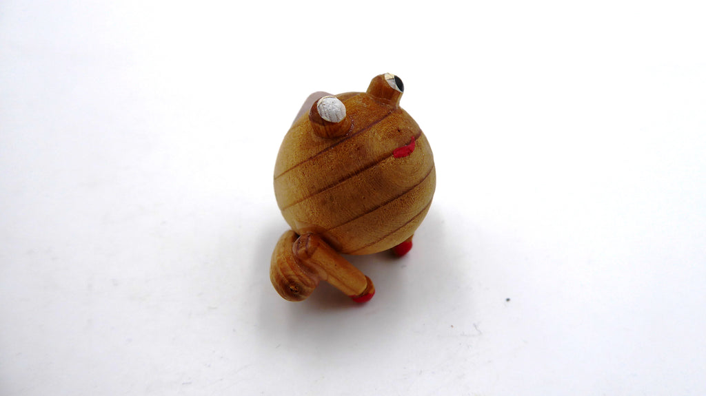 Petit sujet en bois rigolo