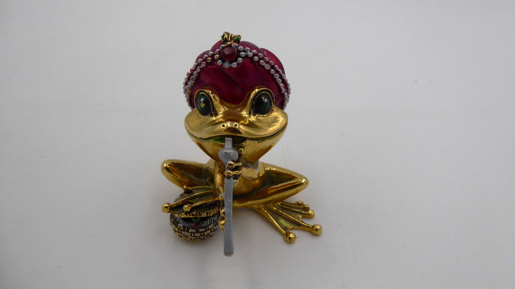 Fakir frog copyright TFM en laiton massif décoré
