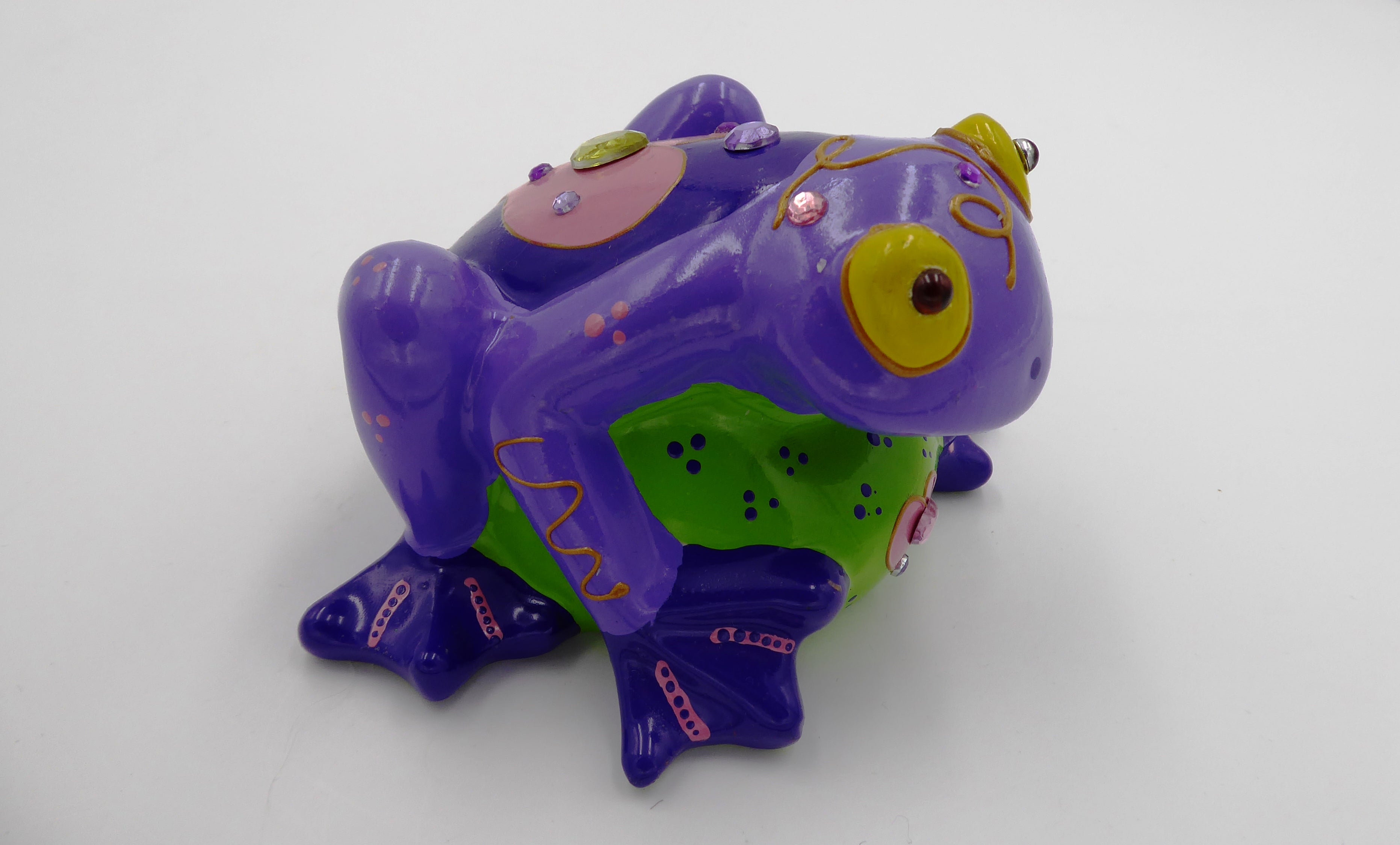 Travail artisanal signé L. TERRIER 2019 céramique avec incrustations