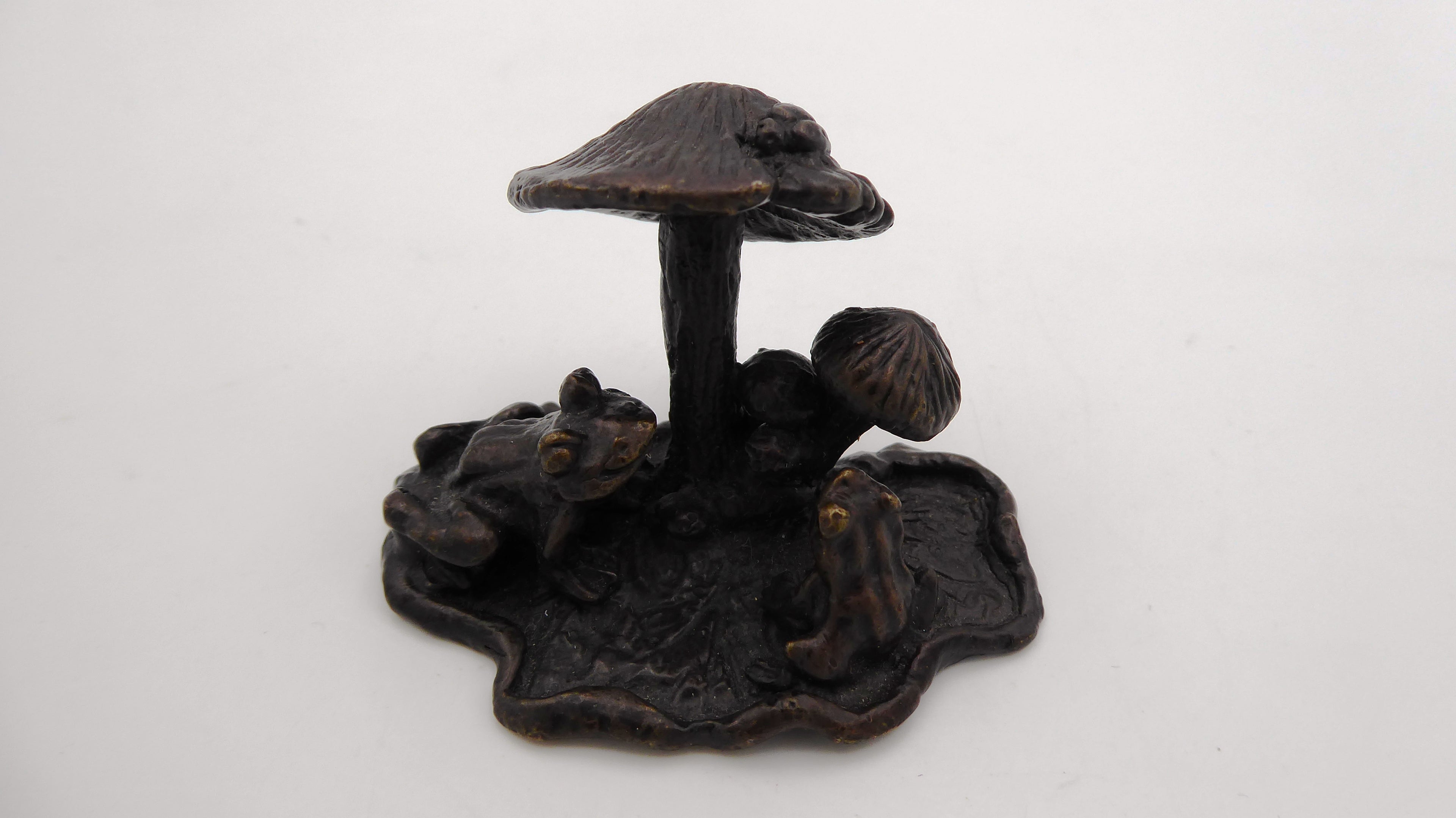 Petit bronze unique par sa taille