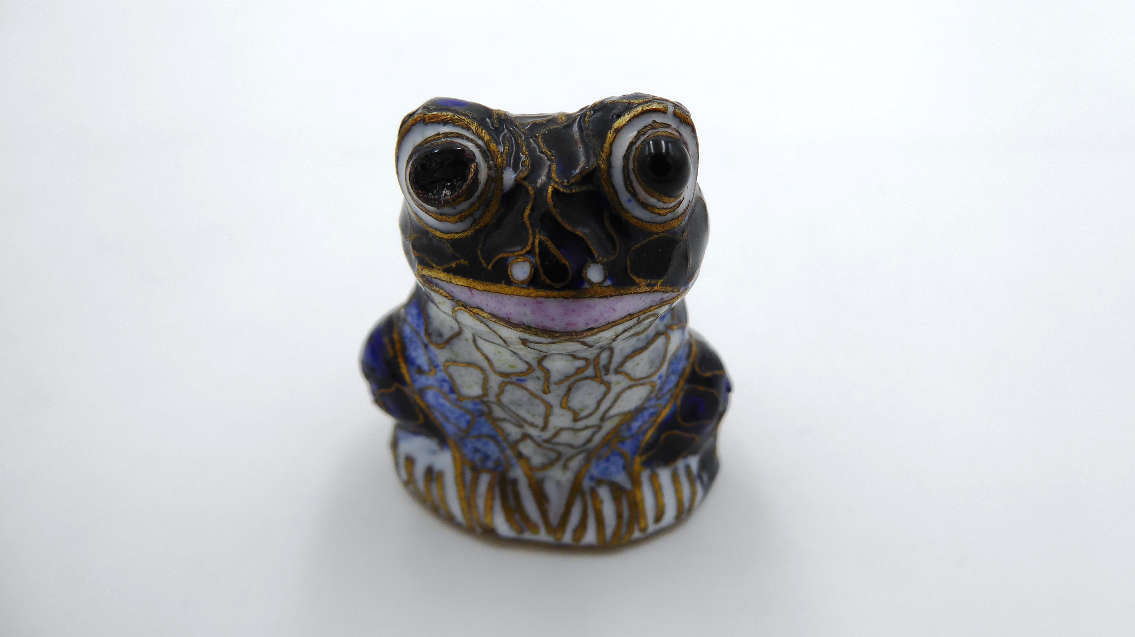 Grenouille en laiton émaillé