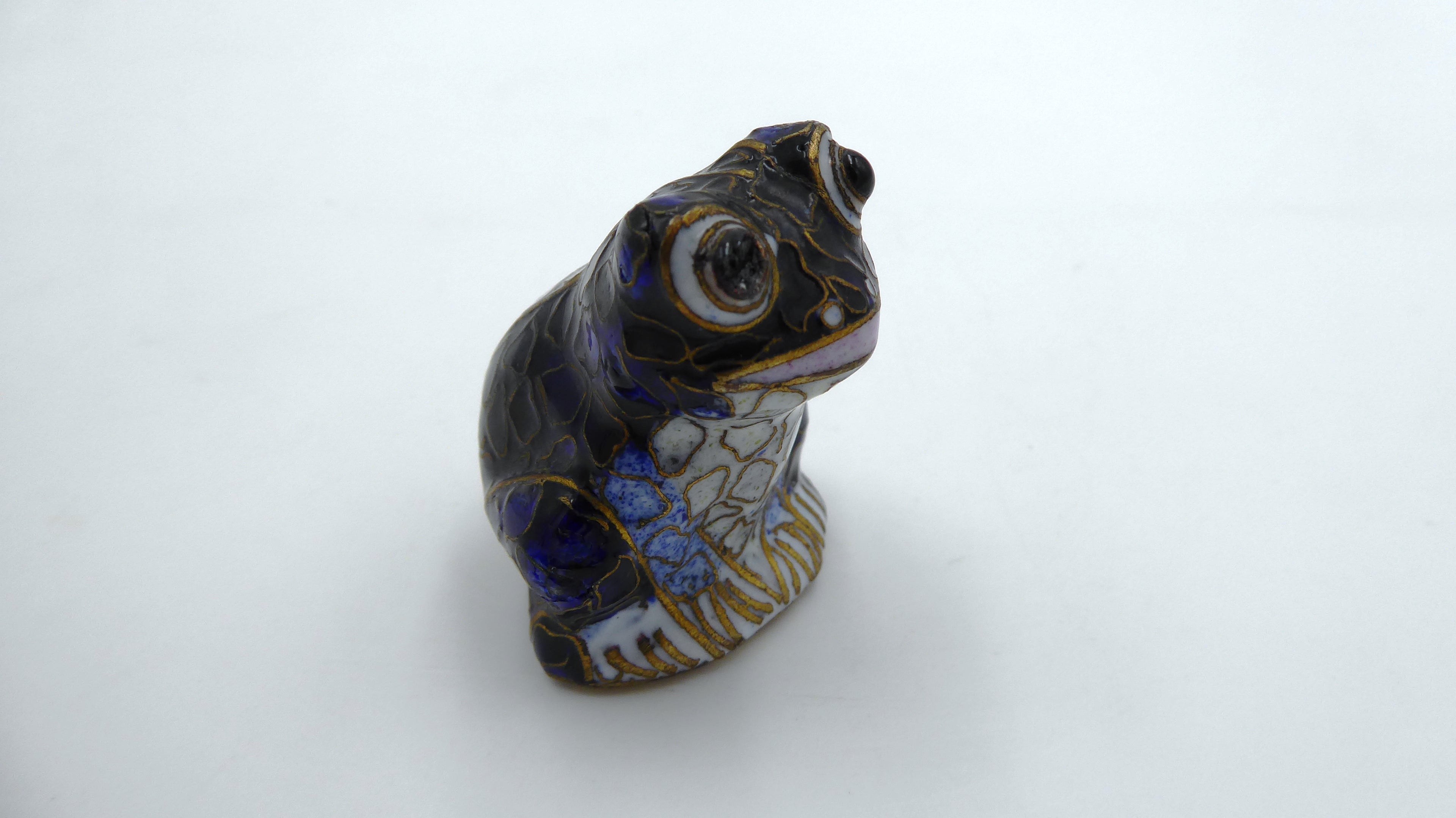 Grenouille en laiton émaillé