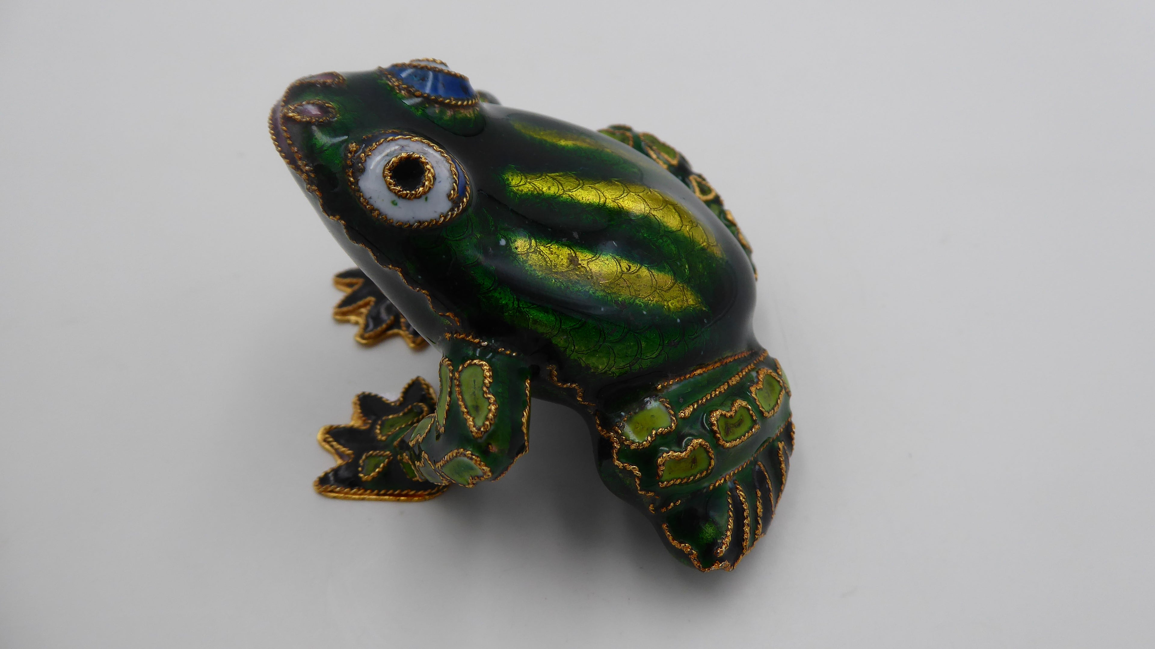 Grenouille en laiton émaillé