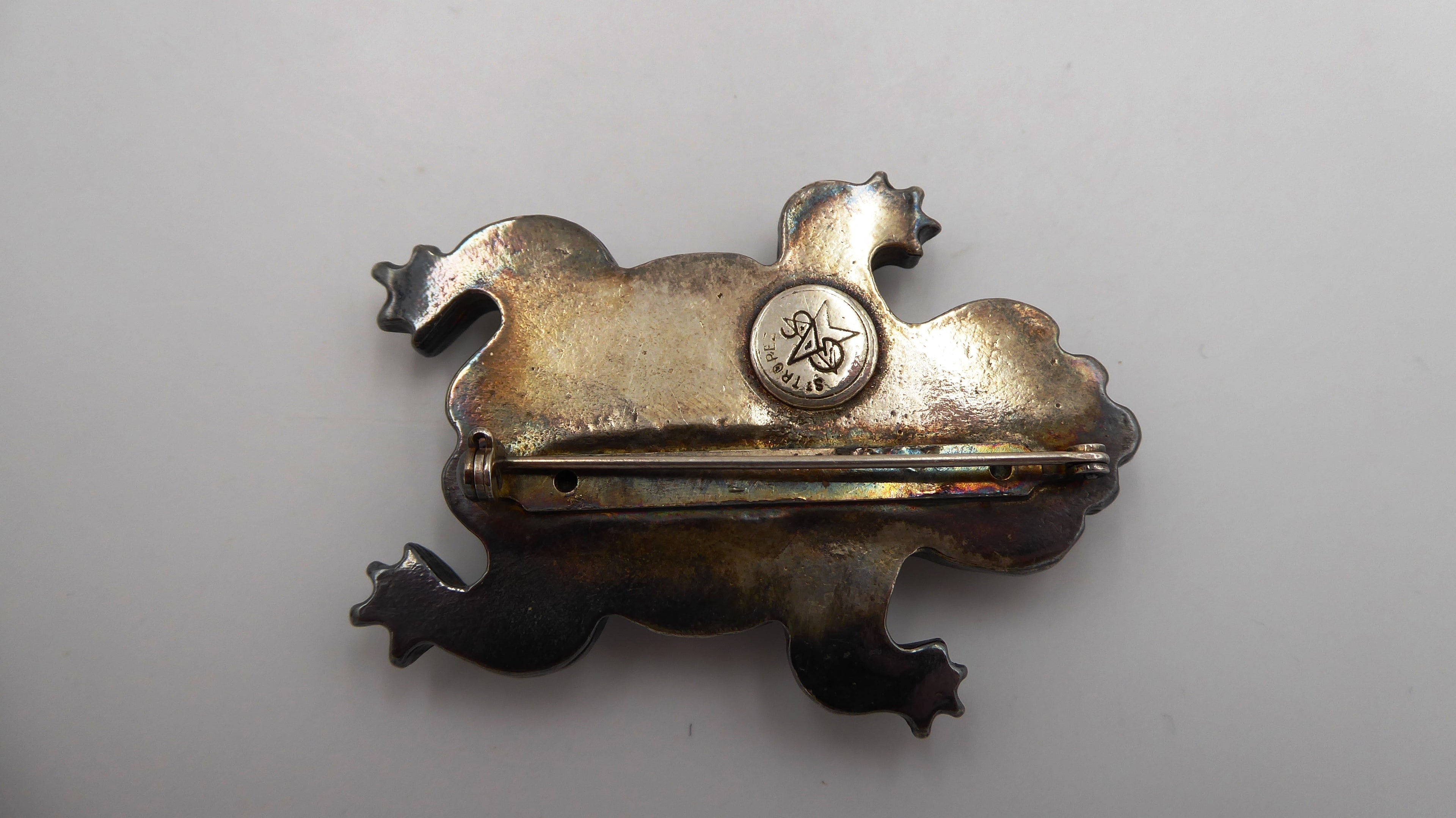 Broche GAS DE DE SAINT-TROPEZ en laiton argenté